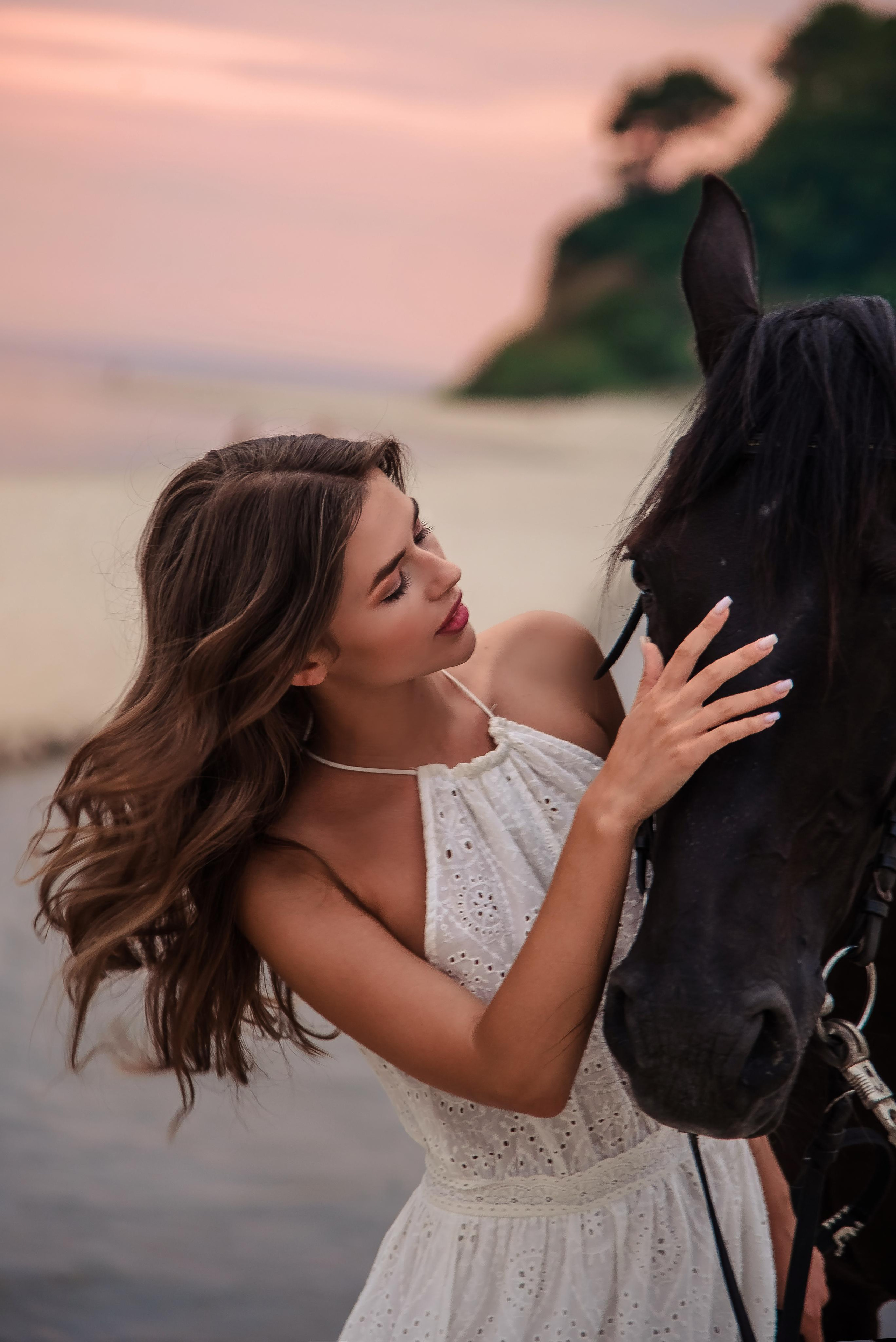 Фотосессии с лошадьми. Контент фотограф в Москве Лихачева Ксения