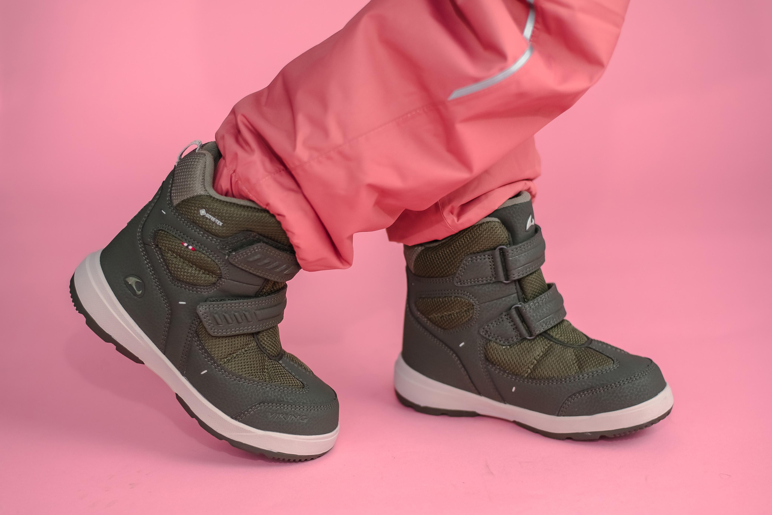 Детская одежда (фон). Контент фотограф в Москве Лихачева Ксения