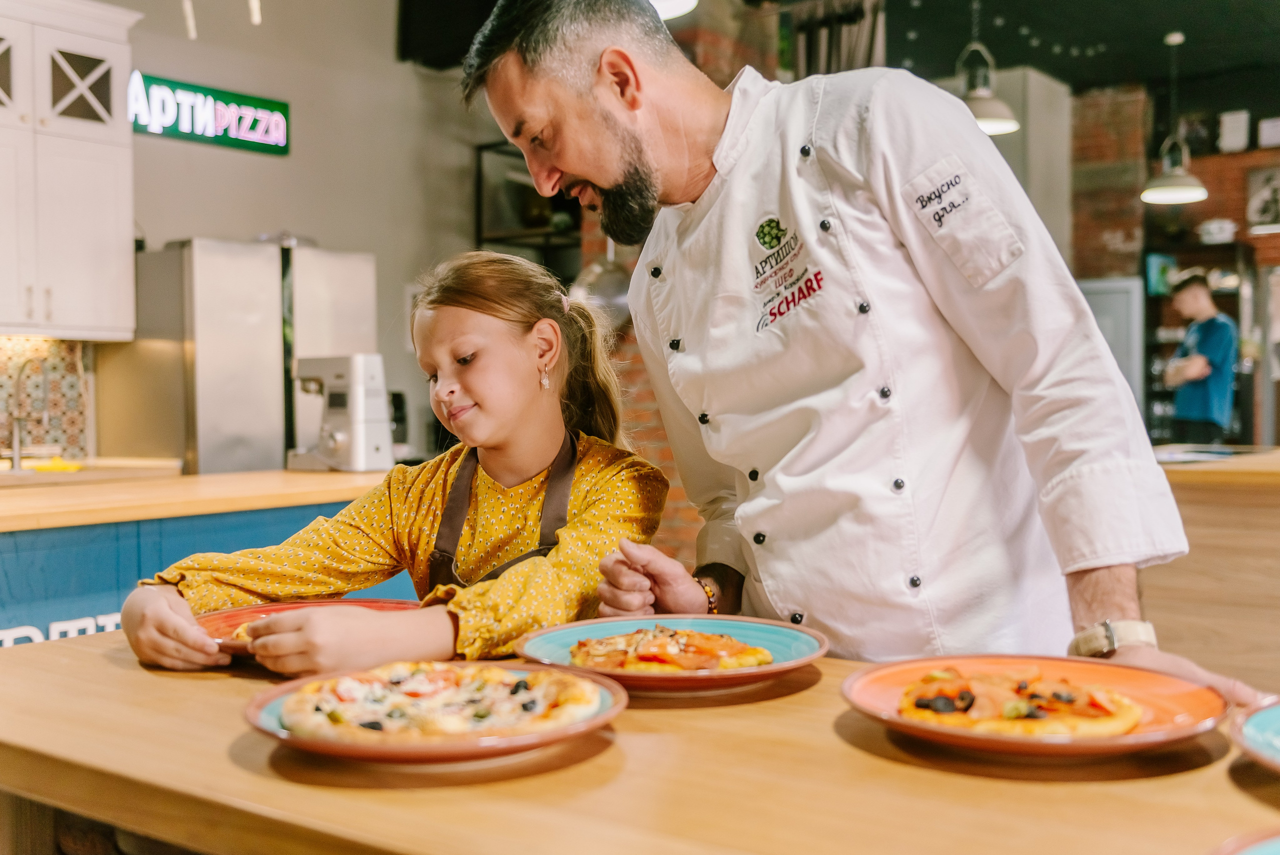 Инклюзивная кухня добра в Артишок 30. 07.35. Детский фотограф, семейный фотограф и репортажи в Кемерово
