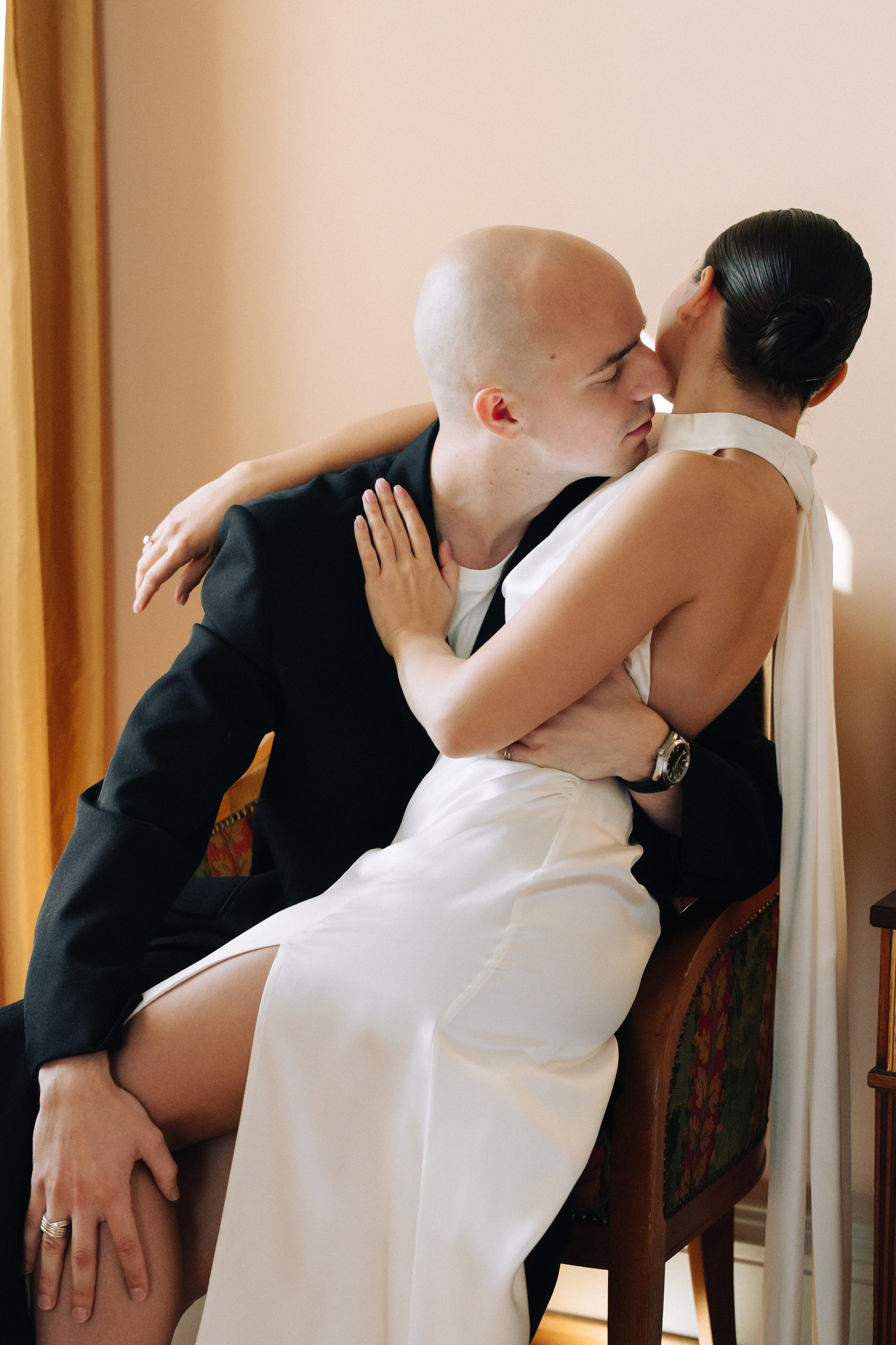 Вова и Лиза. Питер. Гранд Отель Европа, 1 дворец бракосочетания и особняк Мясникова. Свадебный фотограф Катерина Чулкова