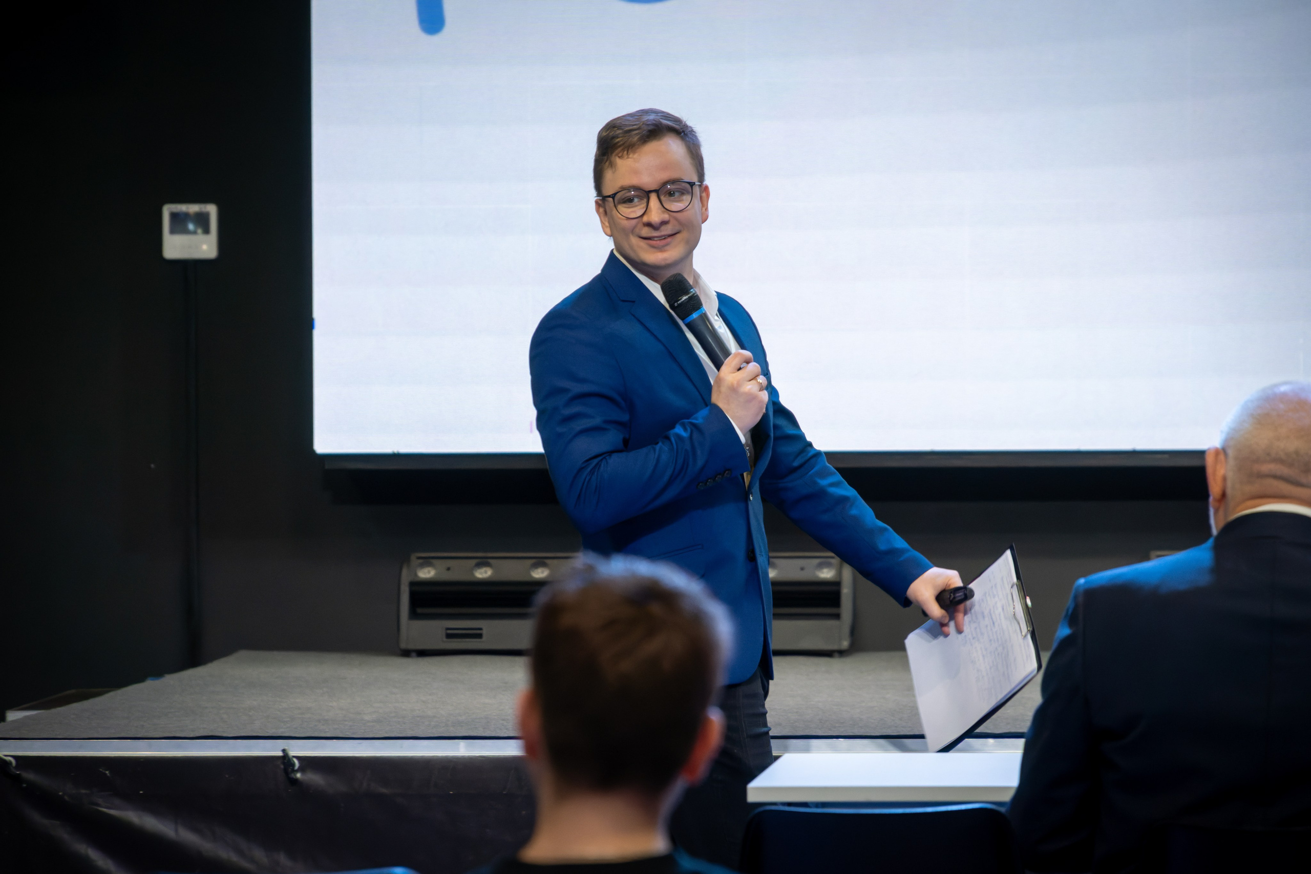 Фотосъёмка культурных массовых мероприятий, выставки, концерты, репортажная съёмка. «Студия DRONAVT`s» — видеосъёмка и фотография г. Москва