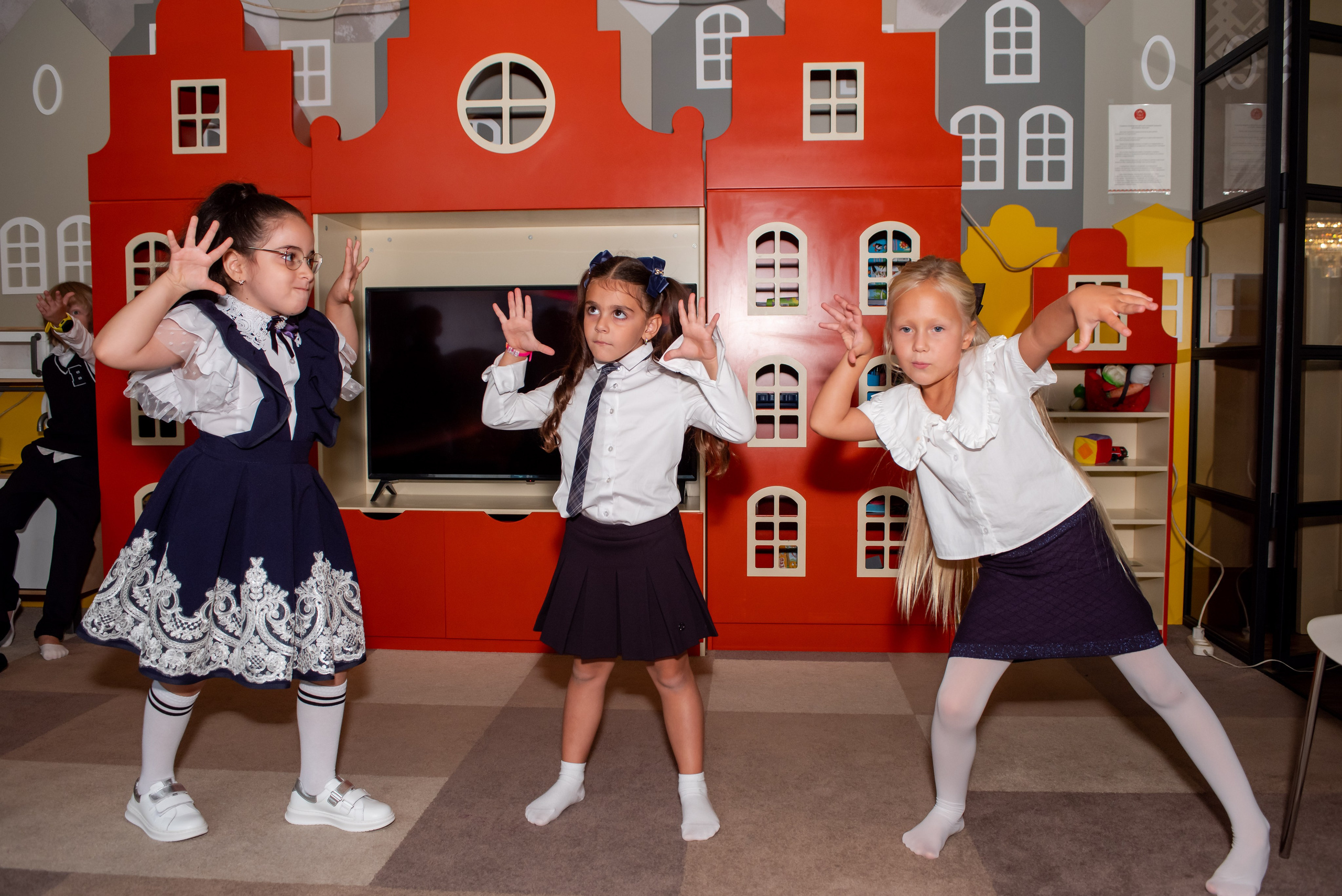 День знаний в ресторане «Булгур». Выпускные альбомы в Севастополе, Крыму и Екатеринбурге