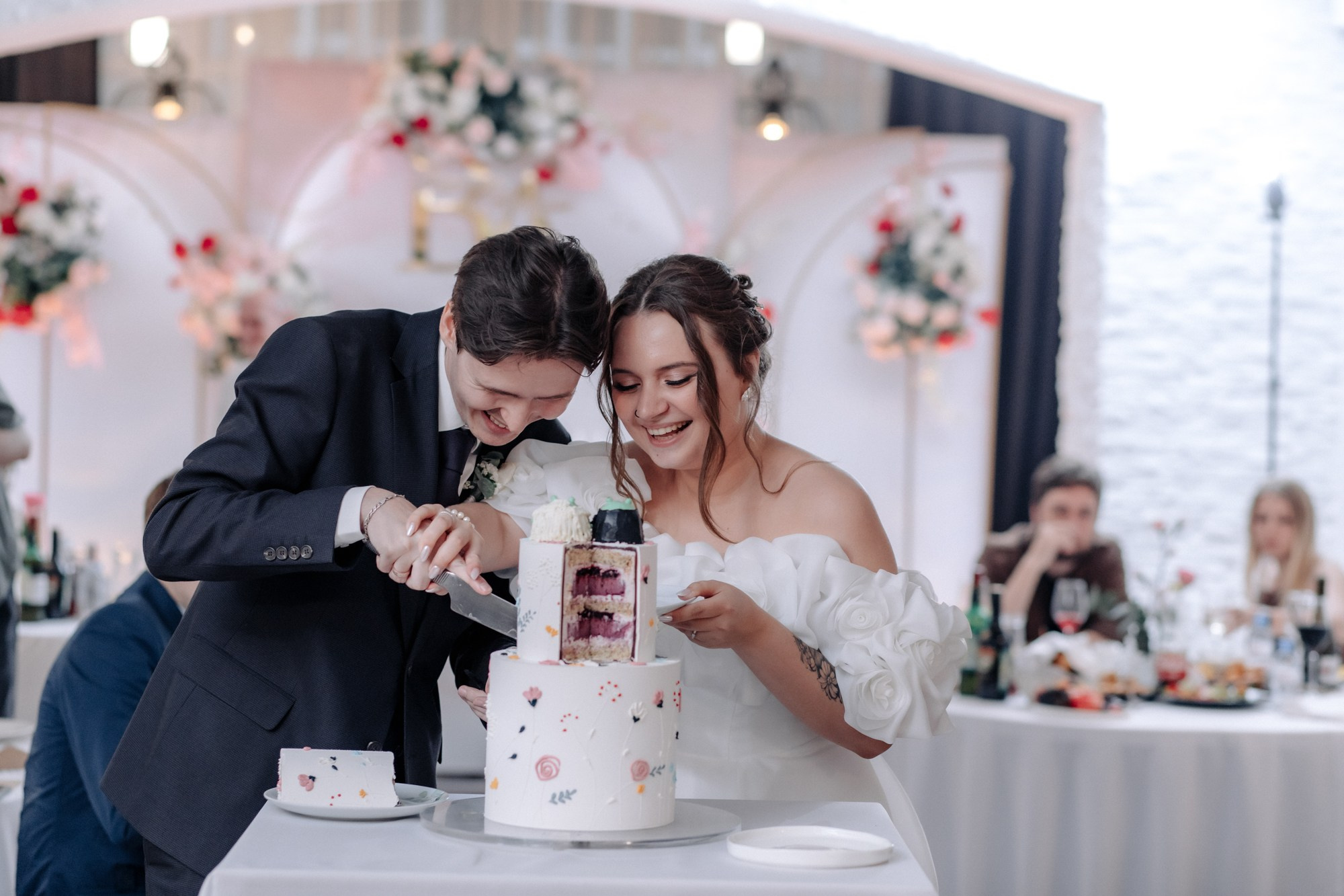 Владимир и Анастасия. Свадебный и портретный фотограф в Омске Антон Карев