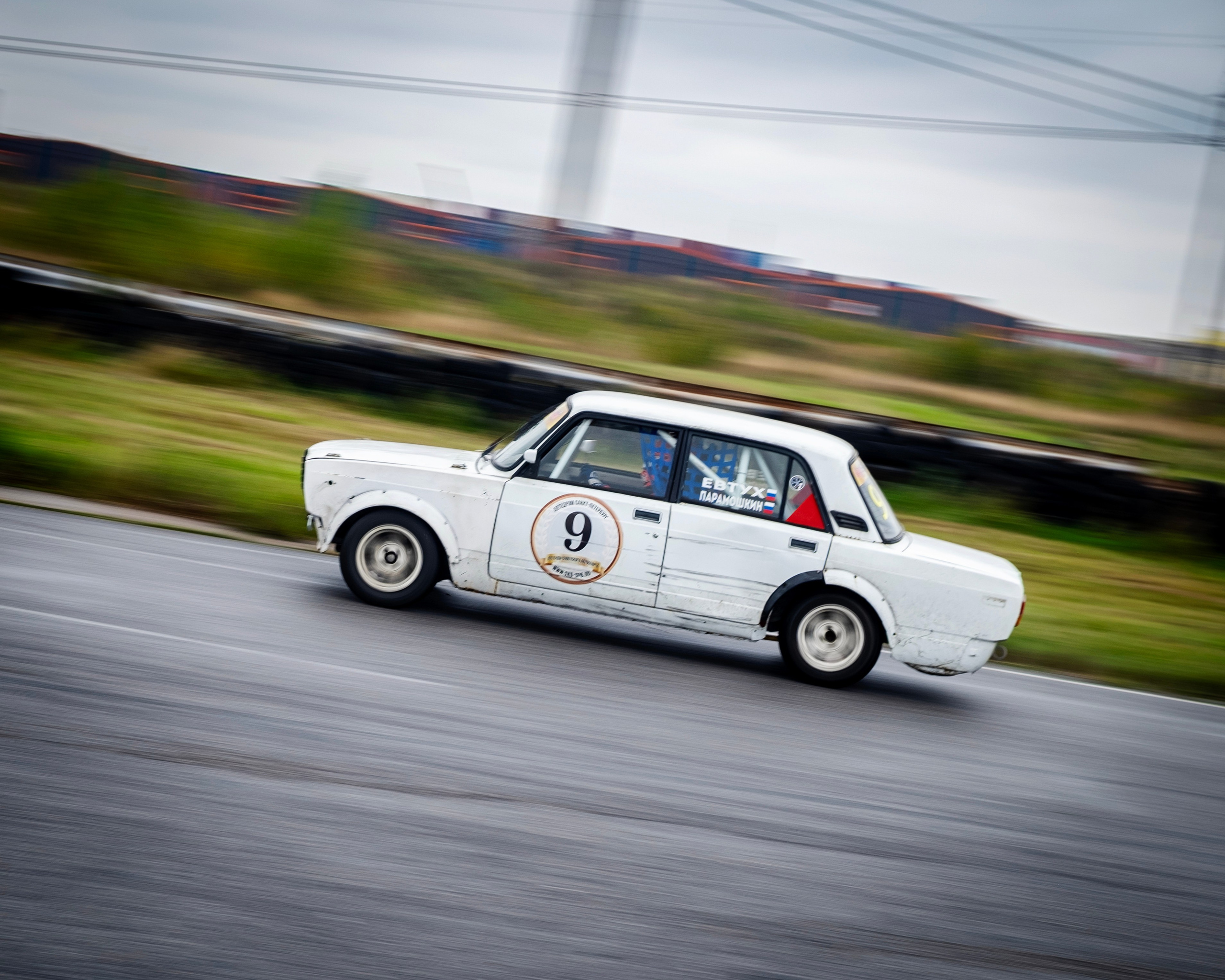 AUTODROM FEST 21.09.25. Автомобильные фотографии и рисунки в Санкт-Петербурги Пашков Дмитрий