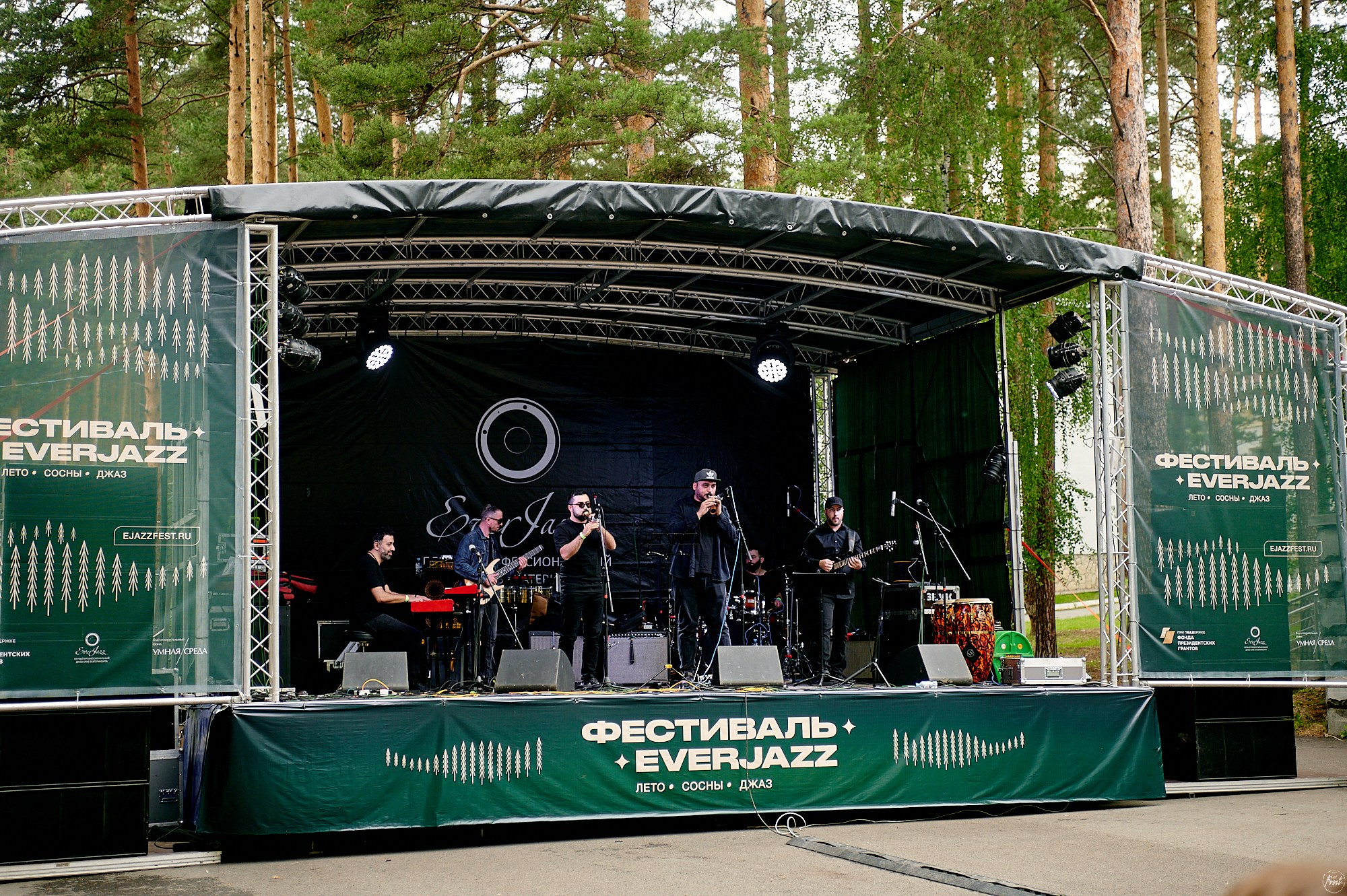 Фестиваль Everjazz 2022. Фотографии отовсюду и обо всем
