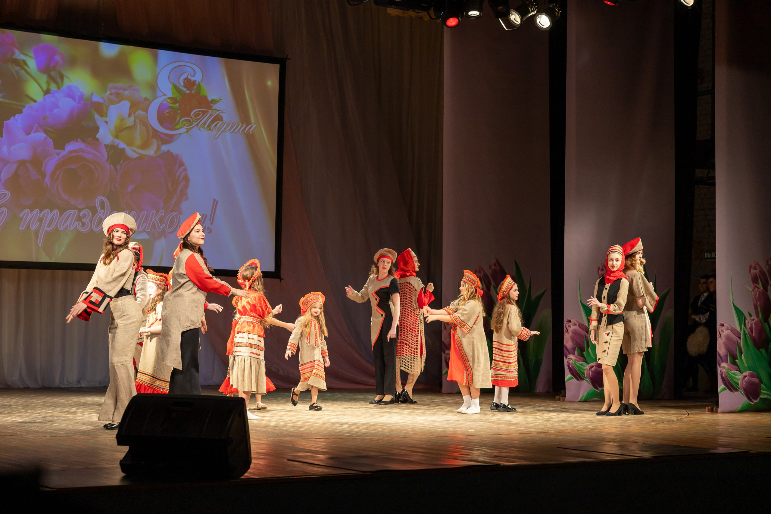 Концерт к 8 марта. Фотограф в Серпухове Наталья Руденко