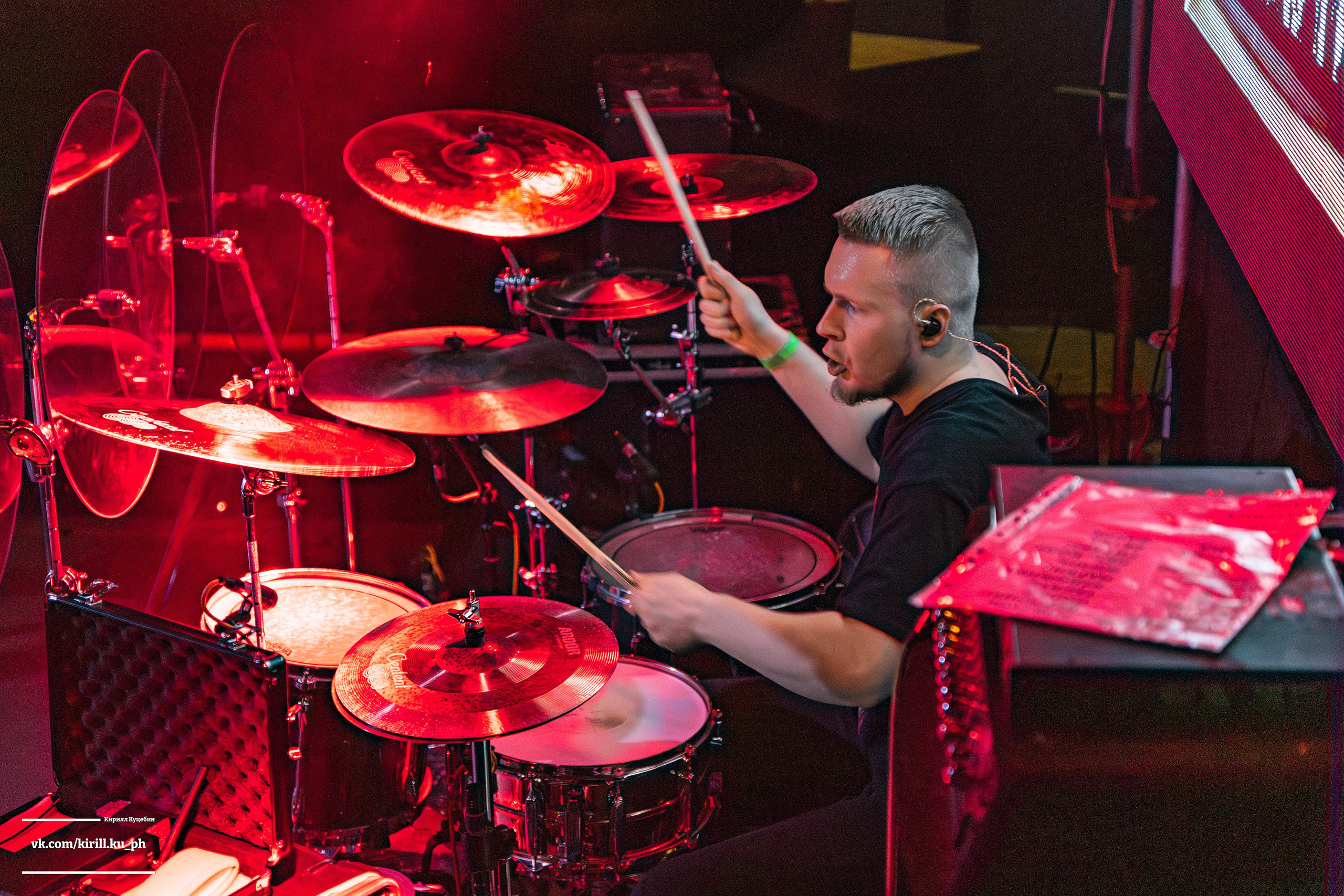 Концерт группы Бригадный подряд в клубе Нирвана, Екатеринбург. Репортажный фотограф Екатеринбург | Яркий, качественный репортаж | Концерты, клубы, репортаж, праздники, корпоративы