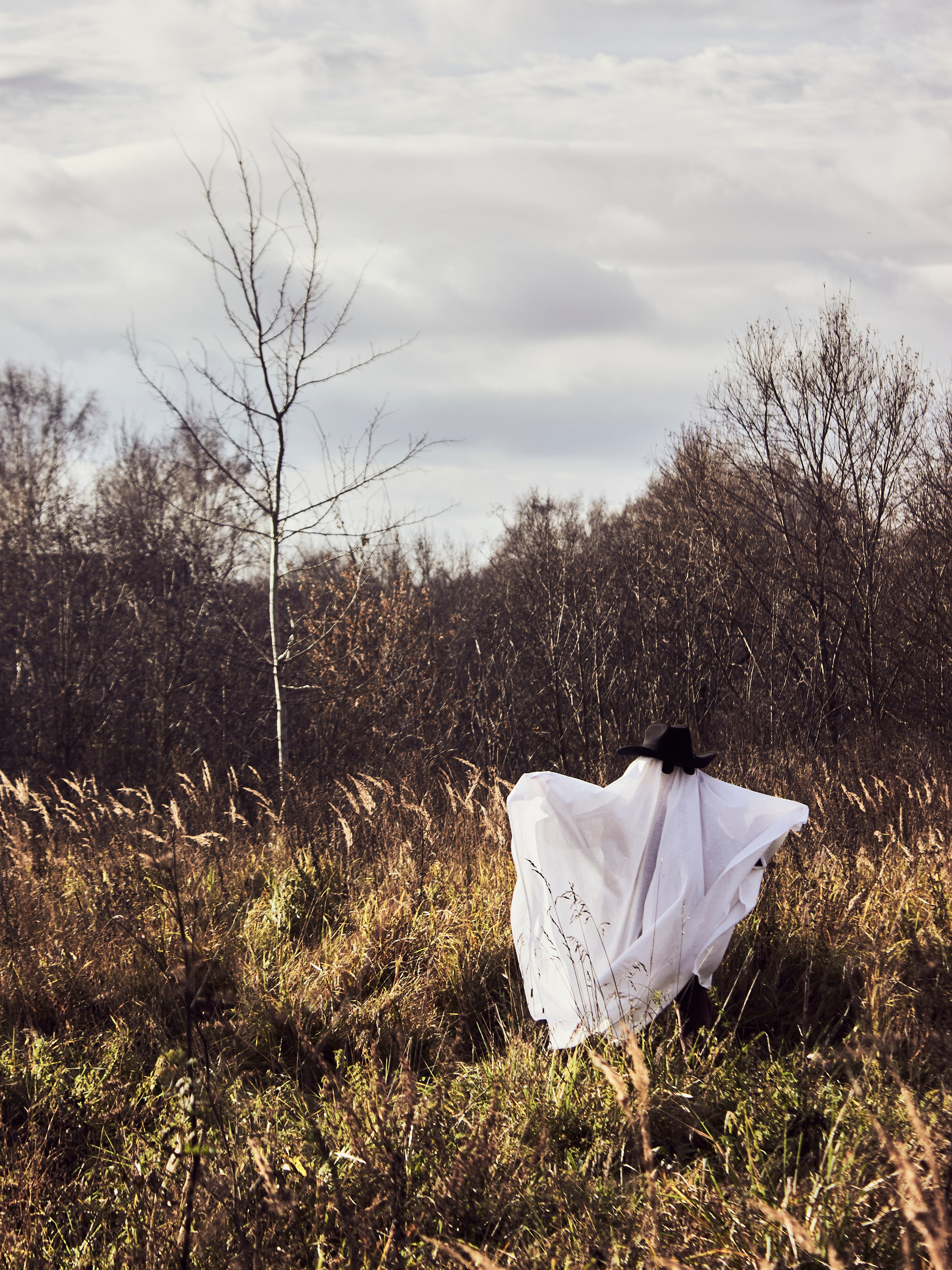 Ноябрьский призрак. Портретный фотограф из Москвы Комбар Елизавета
