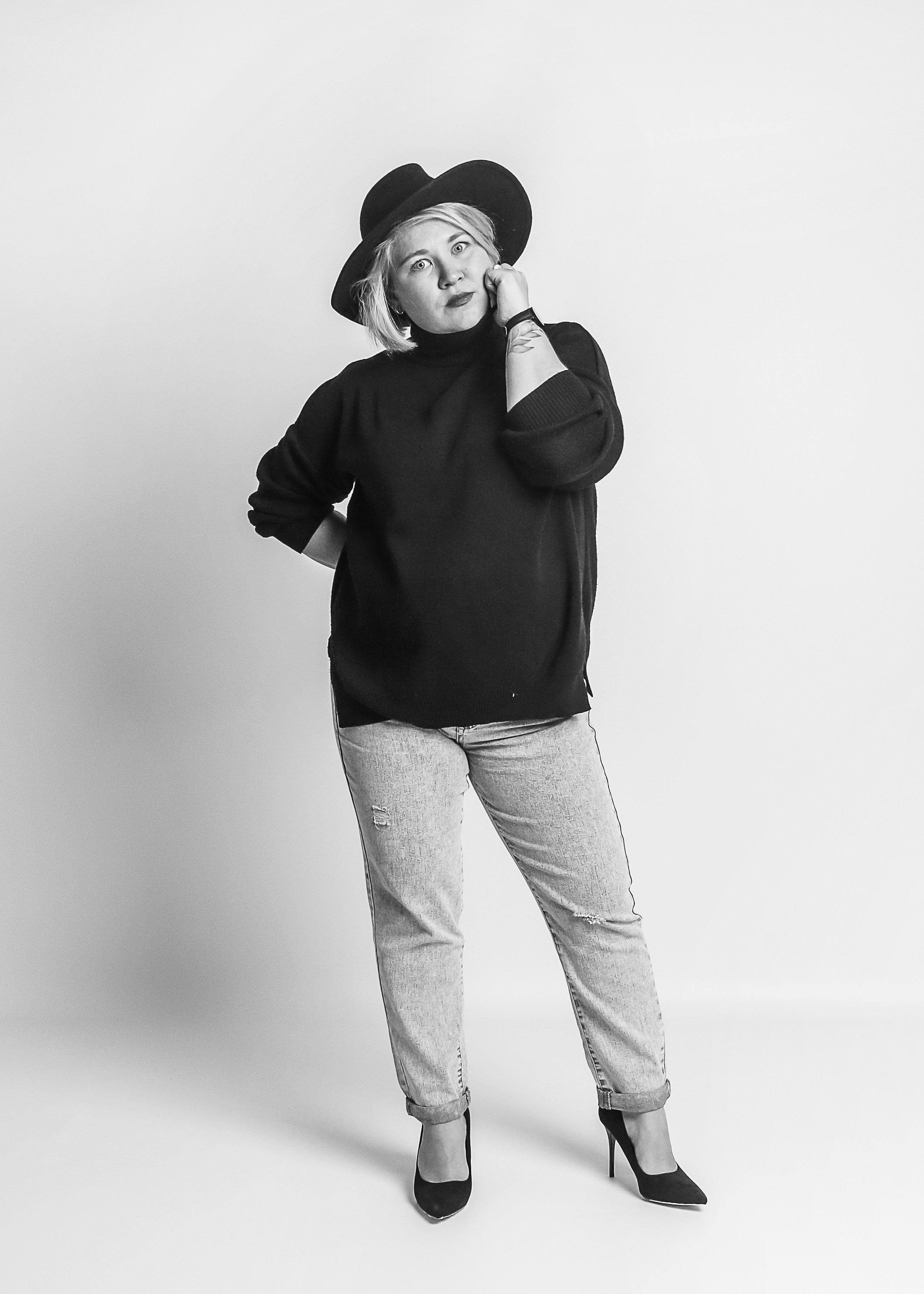 Индивидуальная женская фотосессия. Фотостудия Автопортретная № 2 в Ижевске