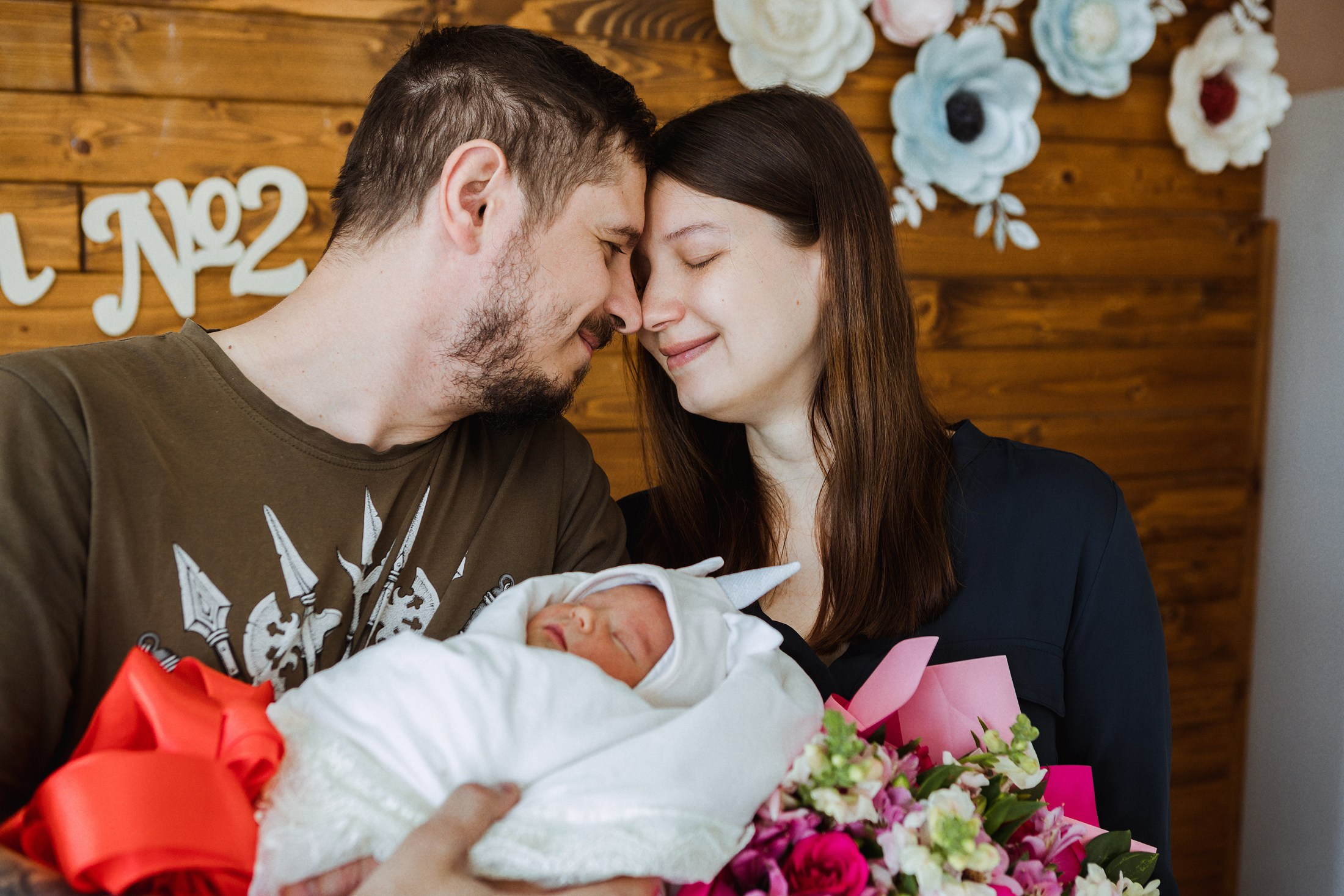 Выписка из Центрального роддома № 2. Фотографы в городе Волгограде — Людмила Агеева и Алексей Околелов