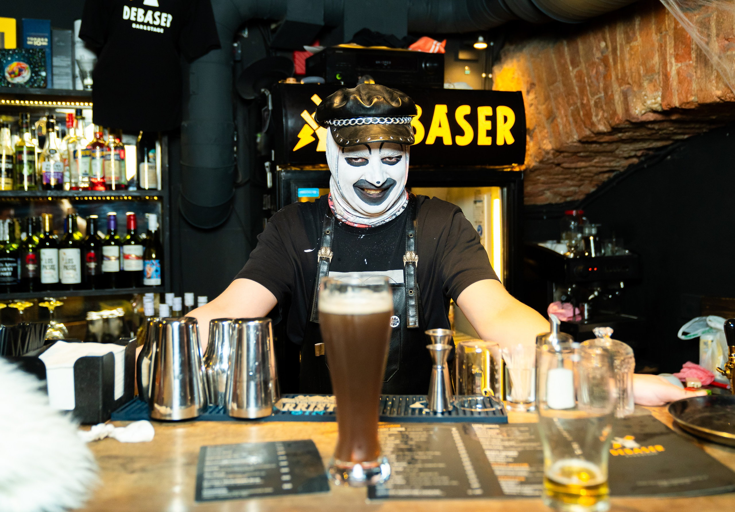 Helloween. Хэллоуин в баре Дебошир Санкт-Петербург. Halloween at the Debaser Bar in St. Petersburg. Хэллоуин в Санкт-Петербурге, бар Дебошир, хэллоуин, праздники