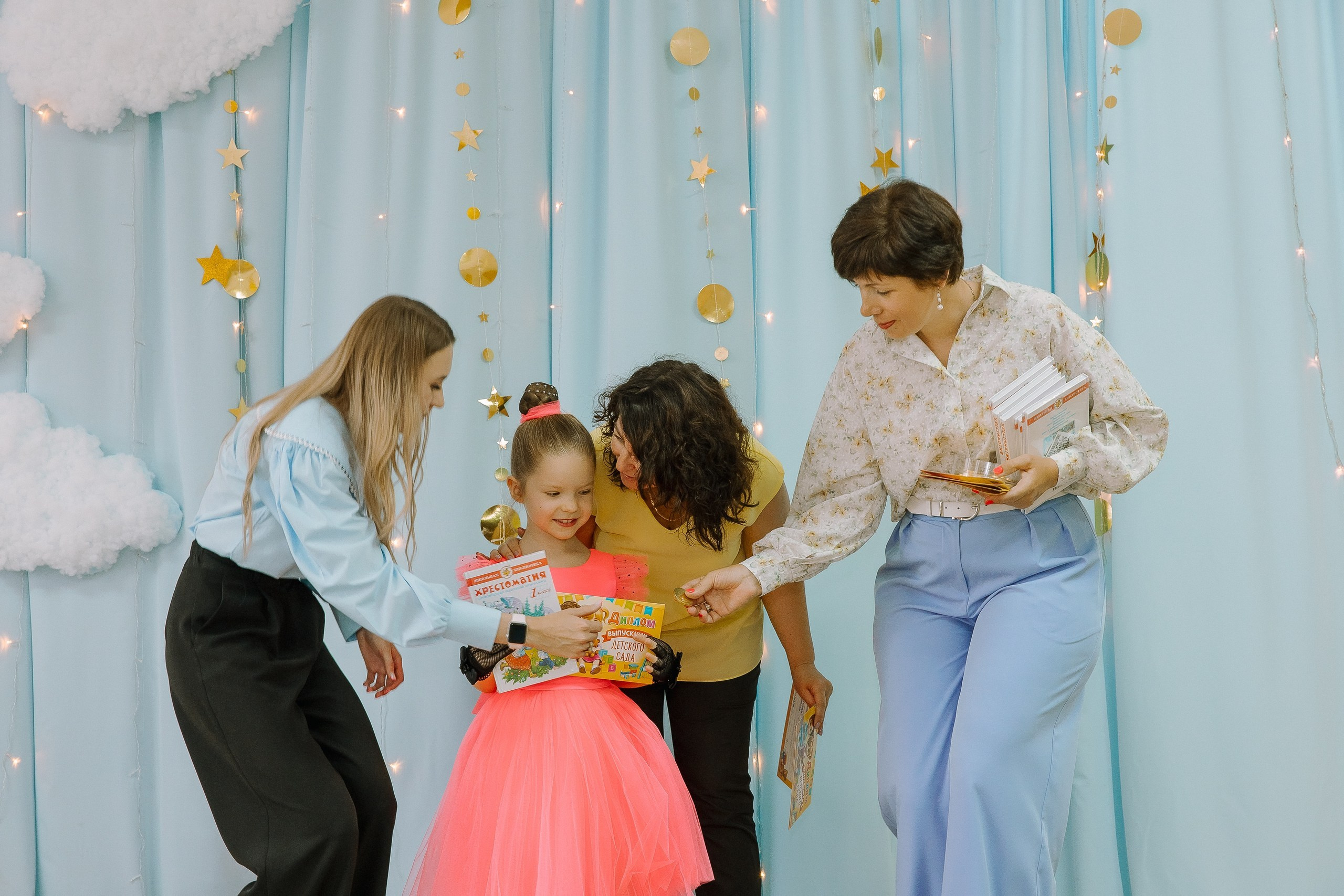 Выпускной в ДС -29. Выпускные альбомы Натальи Бутко: Новороссийск, Анапа, Геленджик