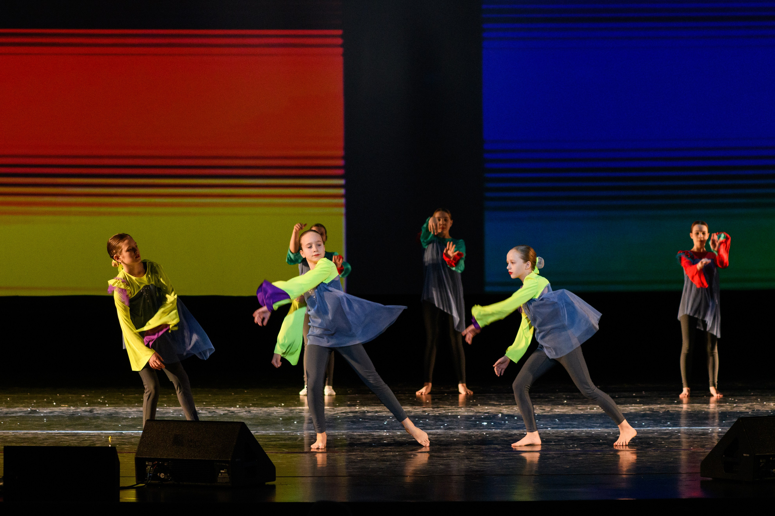 23 апреля, часть 2, БКЗ Октябрьский, г. Санкт-Петербург. Золотое яблочко