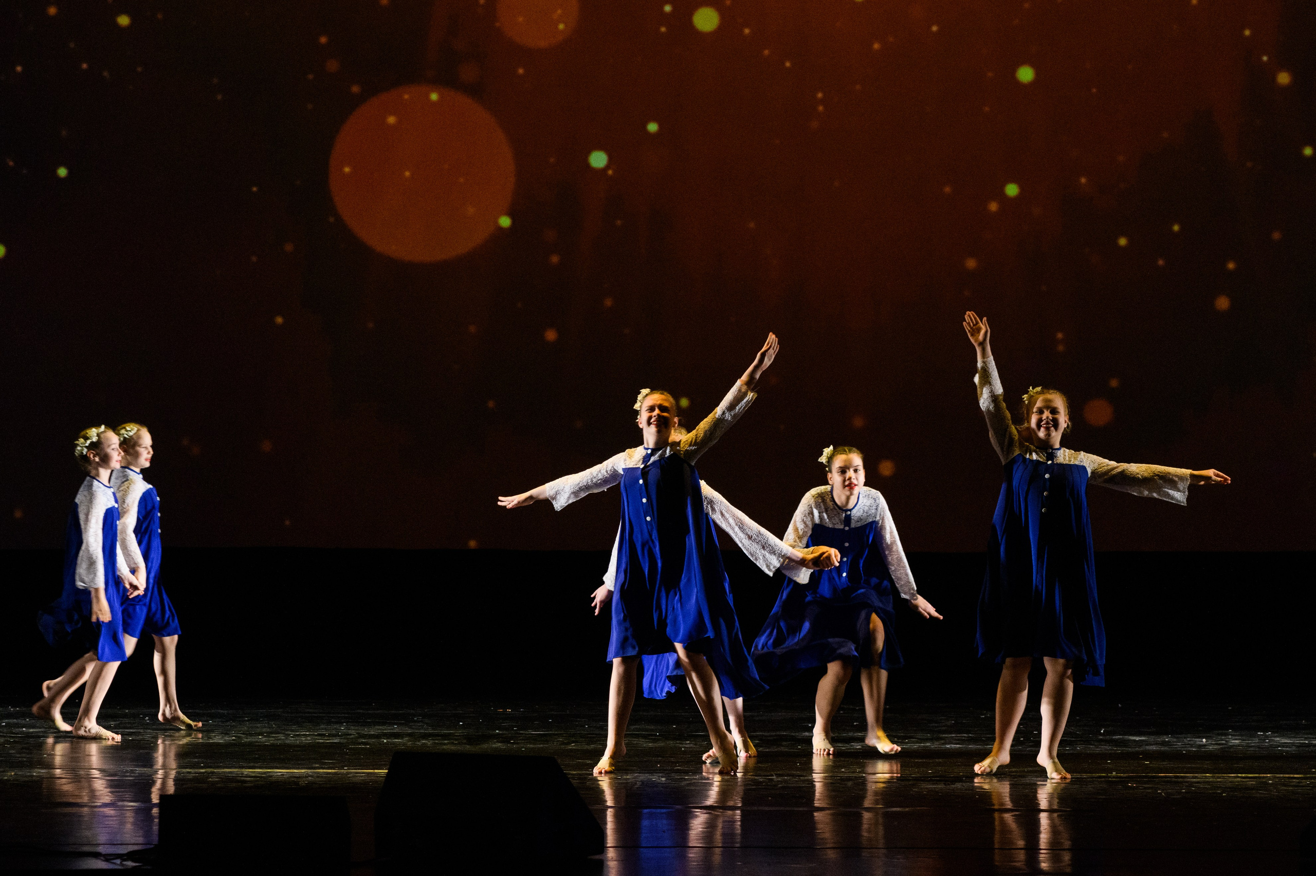 23 апреля, часть 2, БКЗ Октябрьский, г. Санкт-Петербург. Золотое яблочко