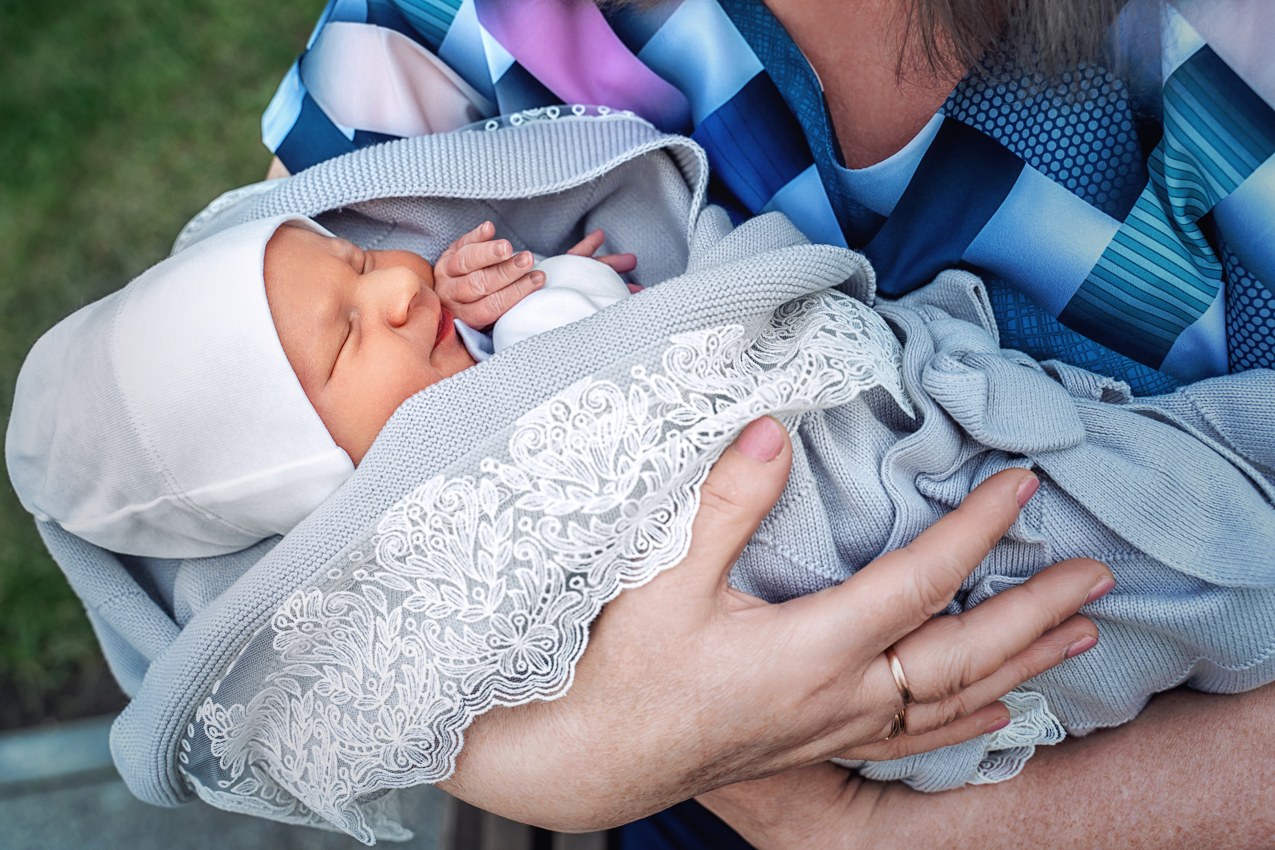 Выписка из роддома ММКЦ Коммунарка. Фотограф на выписку из роддома. Фотограф \ Видеограф на Крещение, Венчание Москва| Семейные съемки