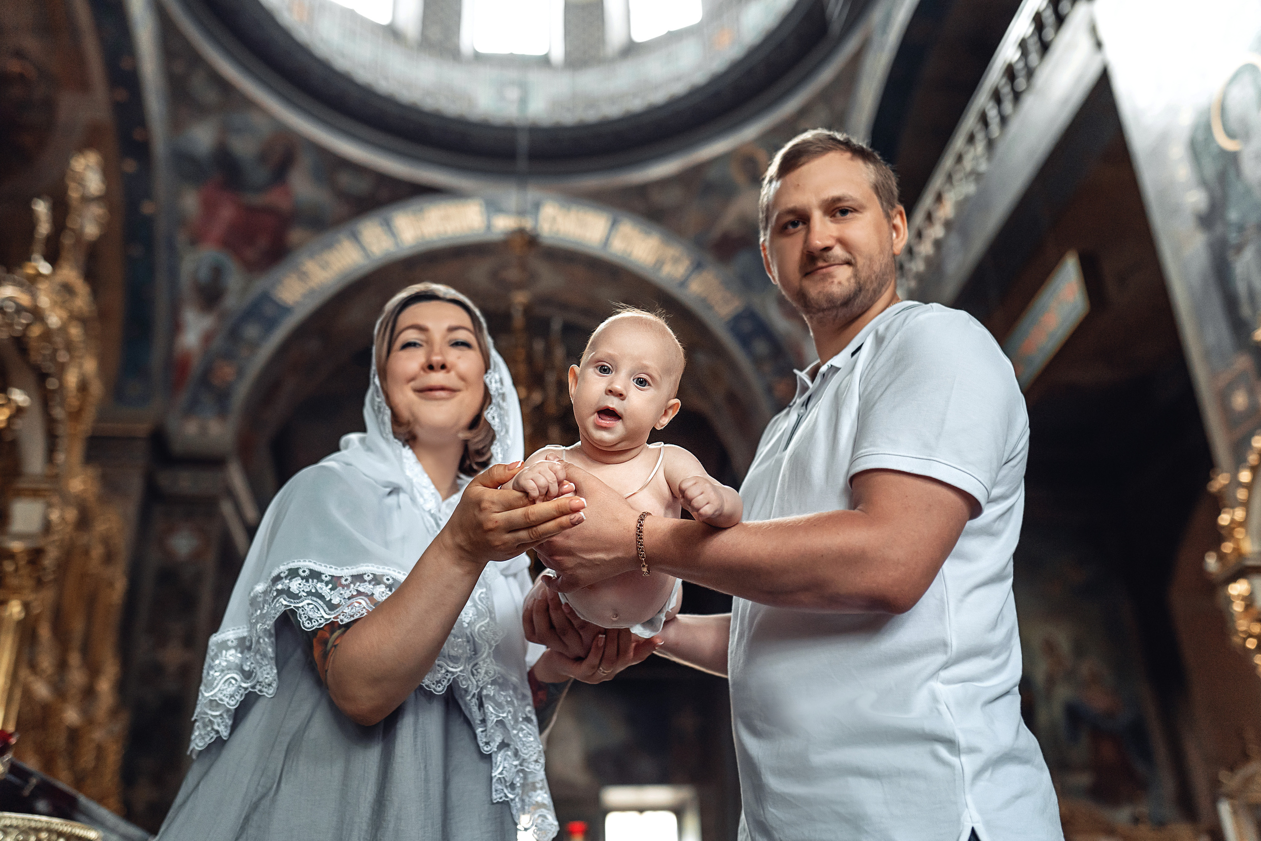 Фотограф на крещение Москва. Воскресения в Даниловской слободе. Фотограф \ Видеограф на Крещение, Венчание Москва| Семейные съемки