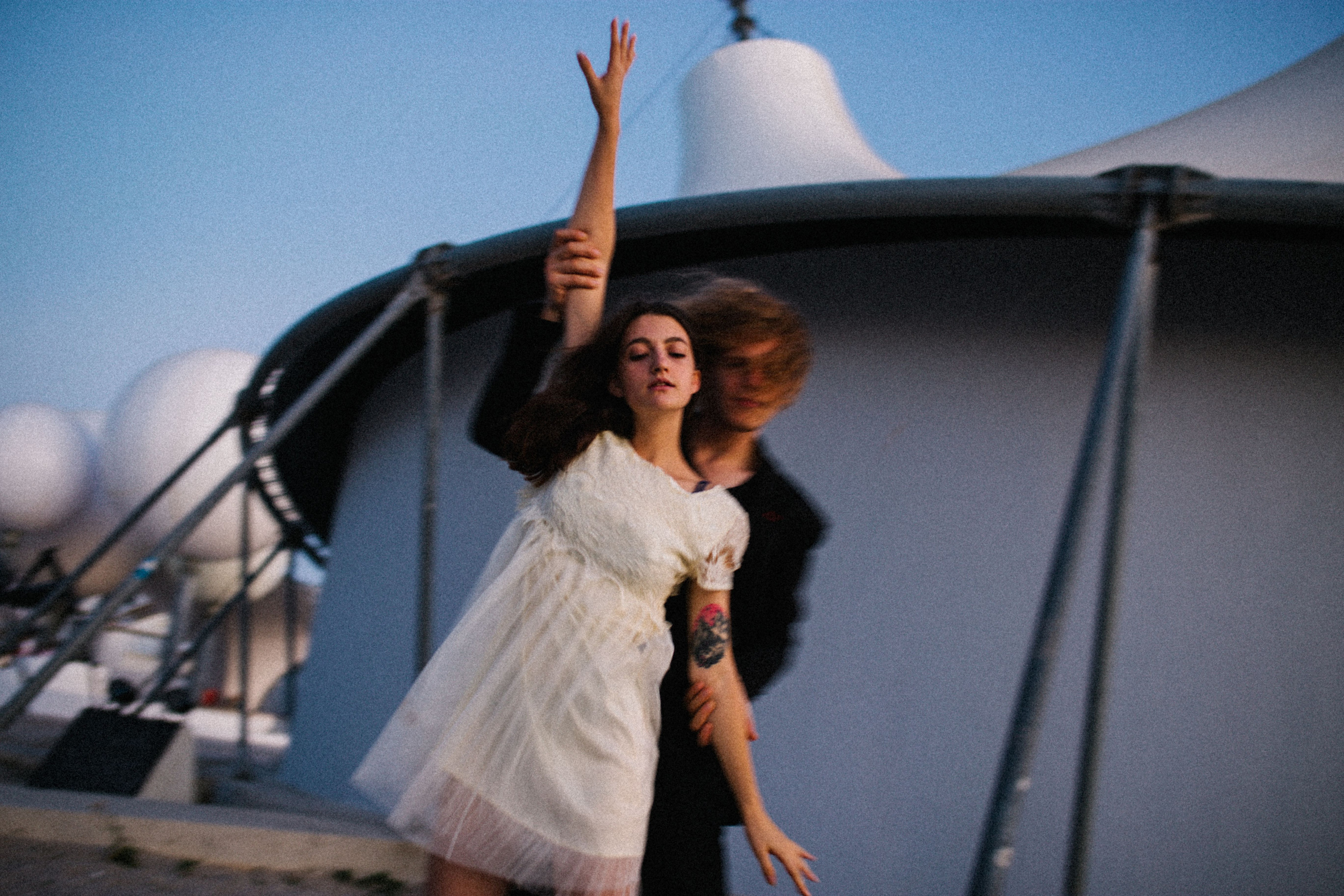 Твой город причудлив, как сон Дали. Свадебный и семейный фотограф в Варшаве