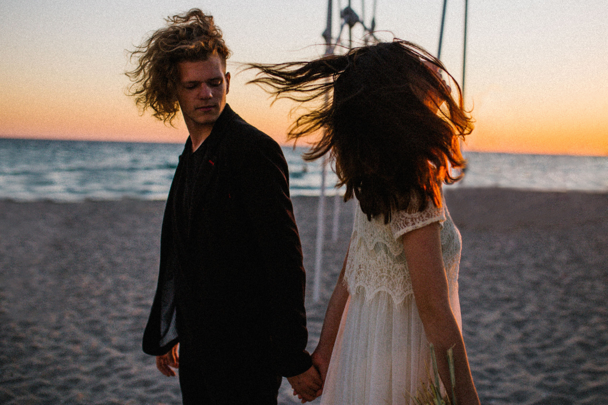 Твой город причудлив, как сон Дали. Свадебный и семейный фотограф в Варшаве