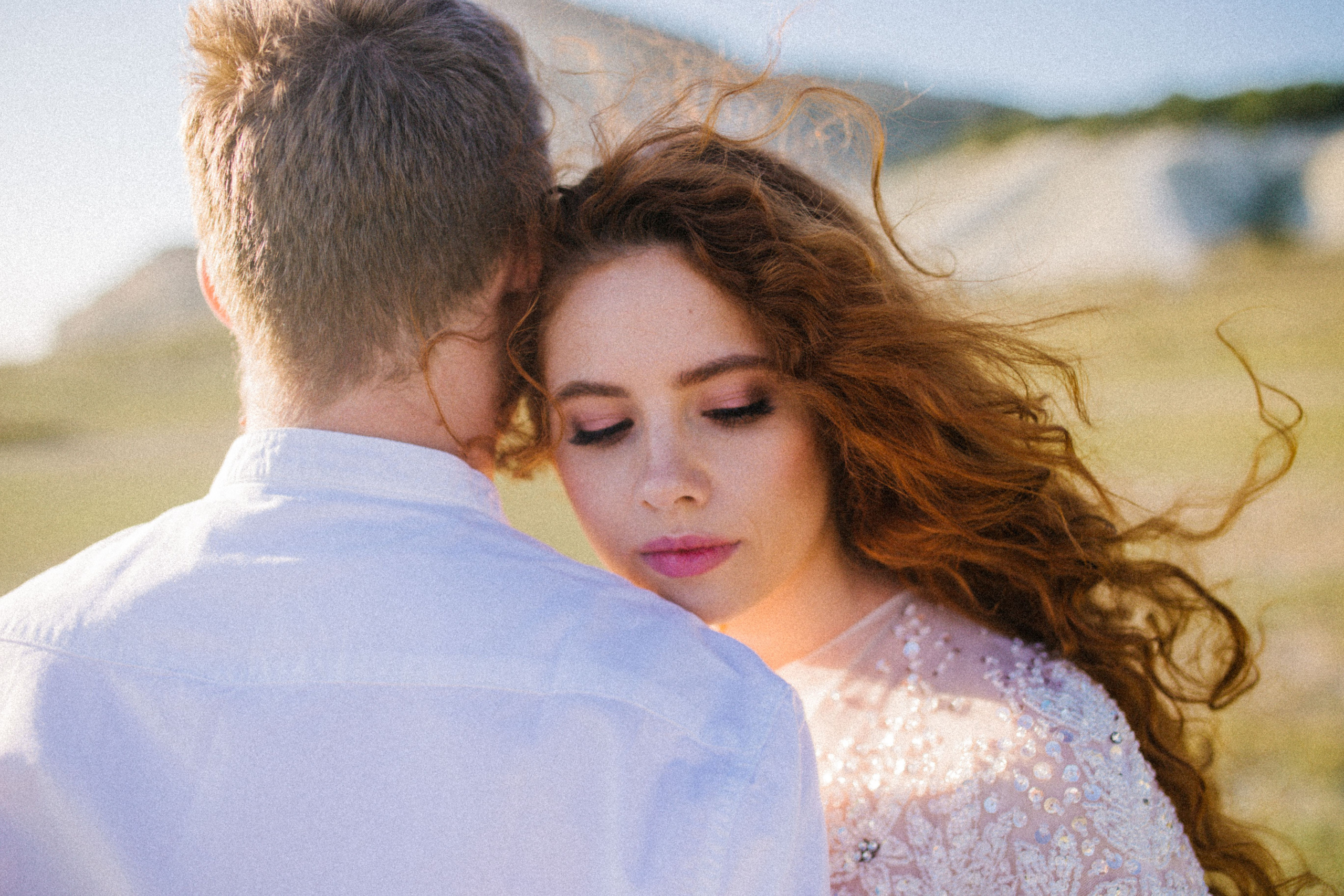 О чем ты думаешь, глядя на солнце. Свадебный и семейный фотограф в Варшаве