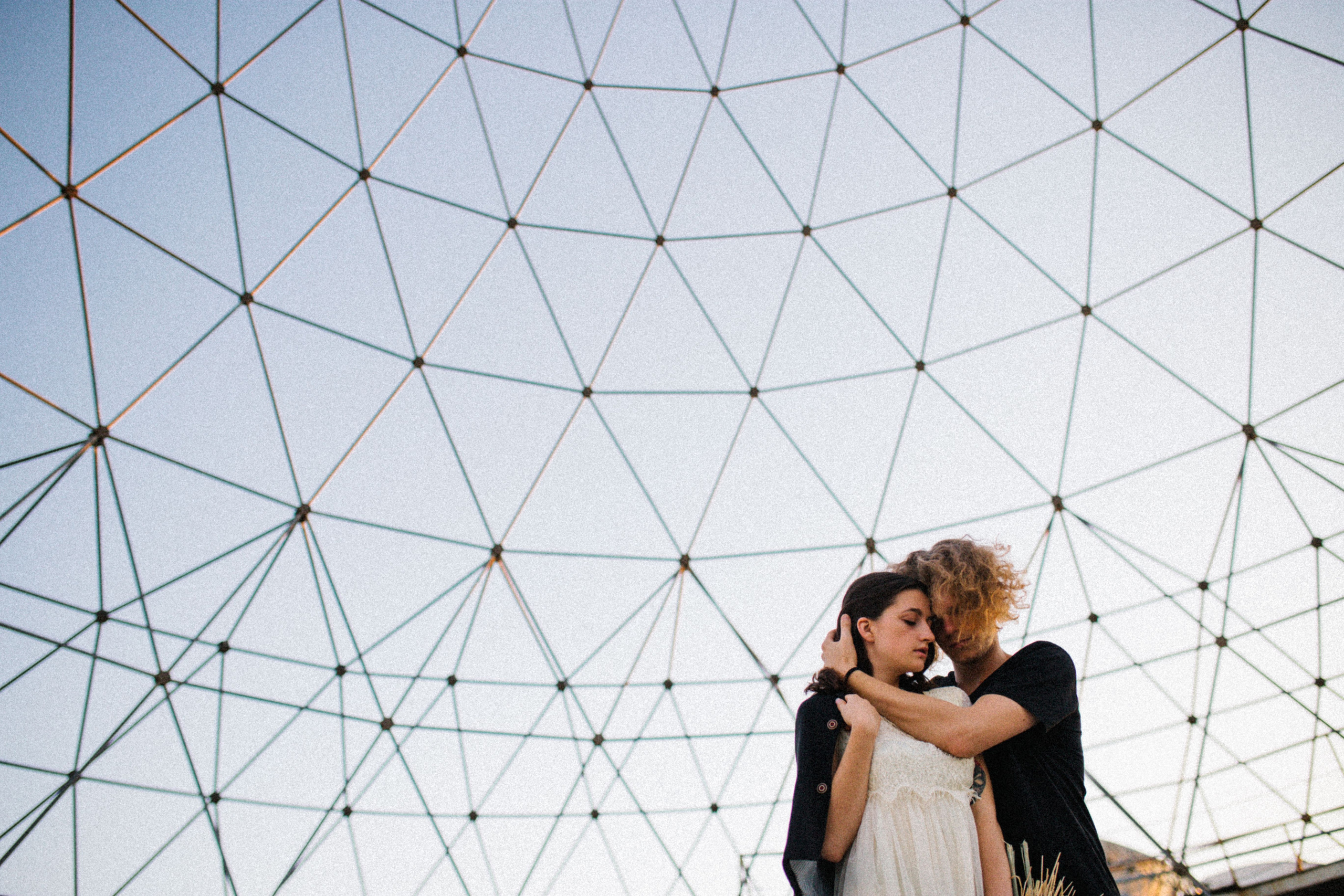 Твой город причудлив, как сон Дали. Свадебный и семейный фотограф в Варшаве