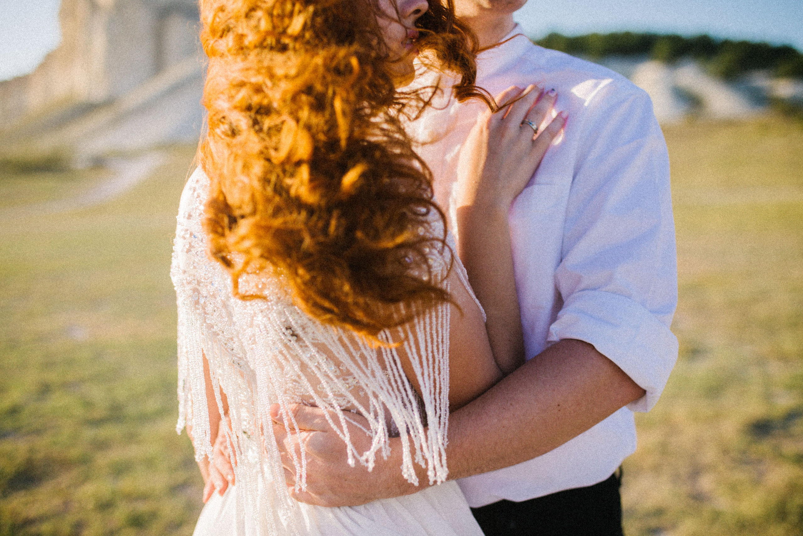 О чем ты думаешь, глядя на солнце. Свадебный и семейный фотограф в Варшаве