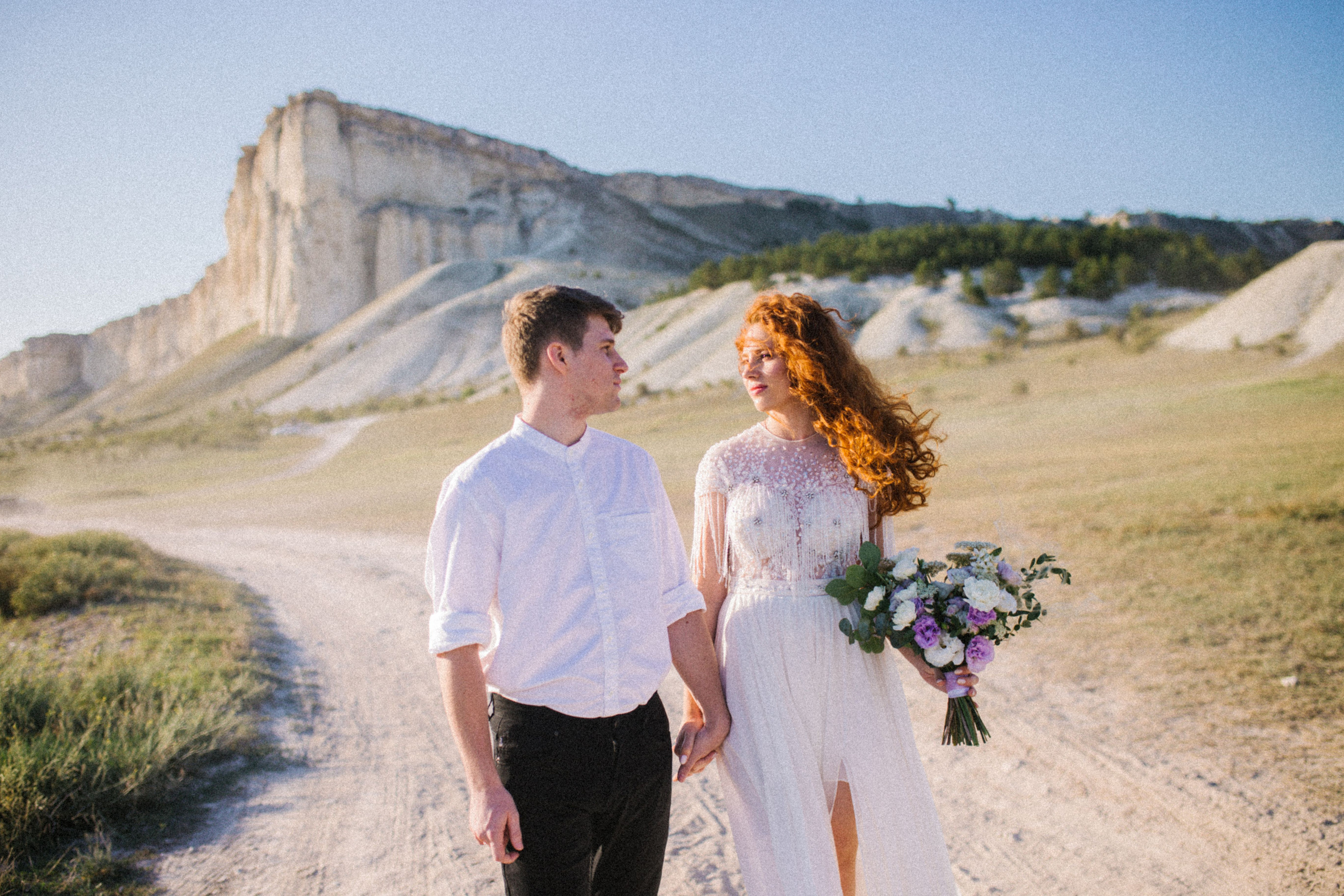 О чем ты думаешь, глядя на солнце. Свадебный и семейный фотограф в Варшаве