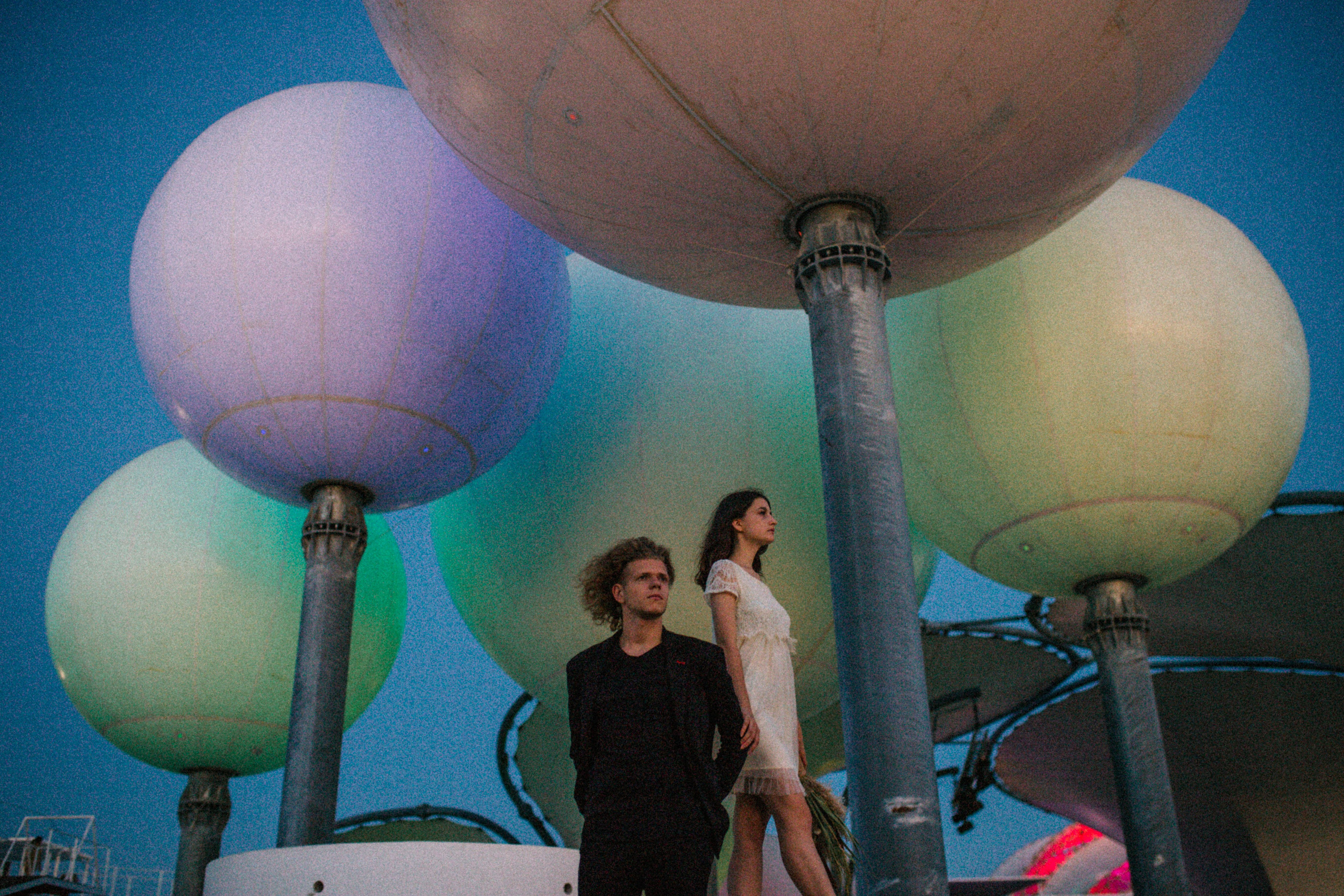 Твой город причудлив, как сон Дали. Свадебный и семейный фотограф в Варшаве