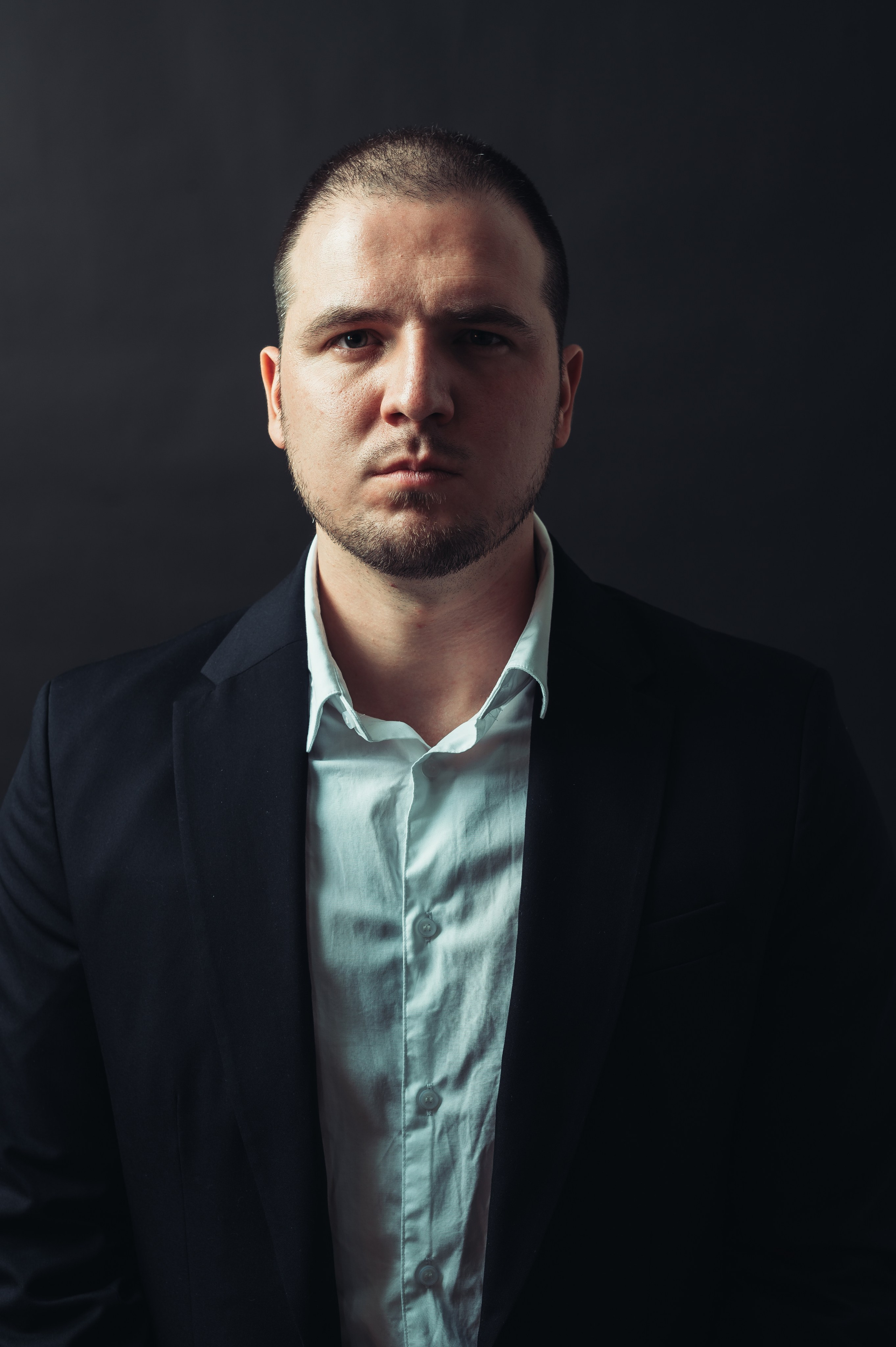 Никита Пустовалов — портретная съёмка. Иван Кубик — фотограф и видеограф