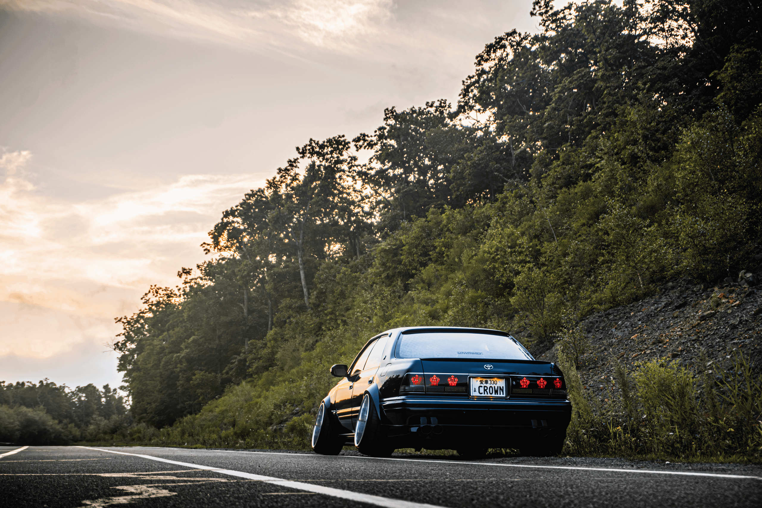 Toyota Crown S155: бриллиант в стенс-короне Владивостока