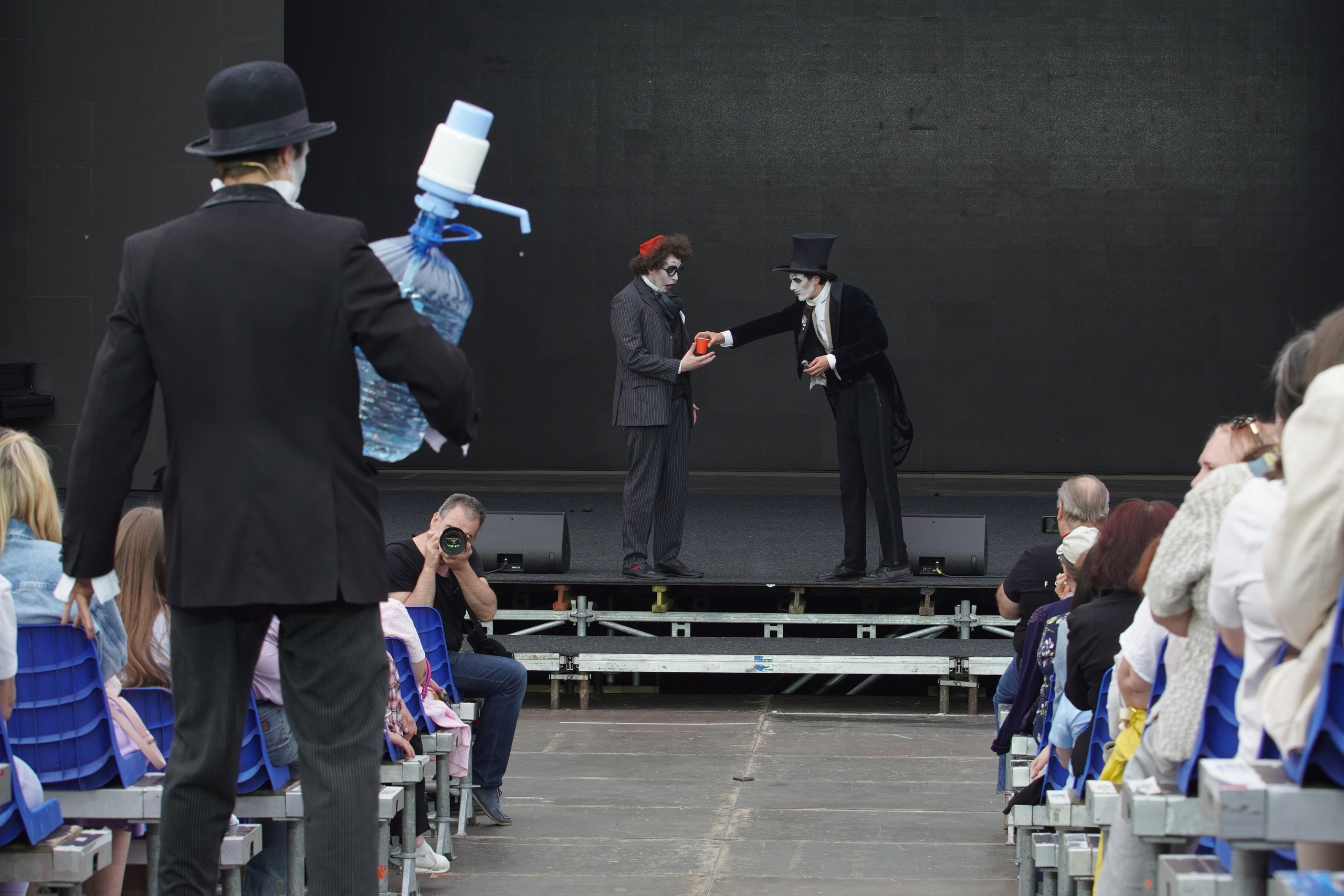 Книжный фестиваль на Красной Площади. Фотограф в Москве — Георгий Чернышов