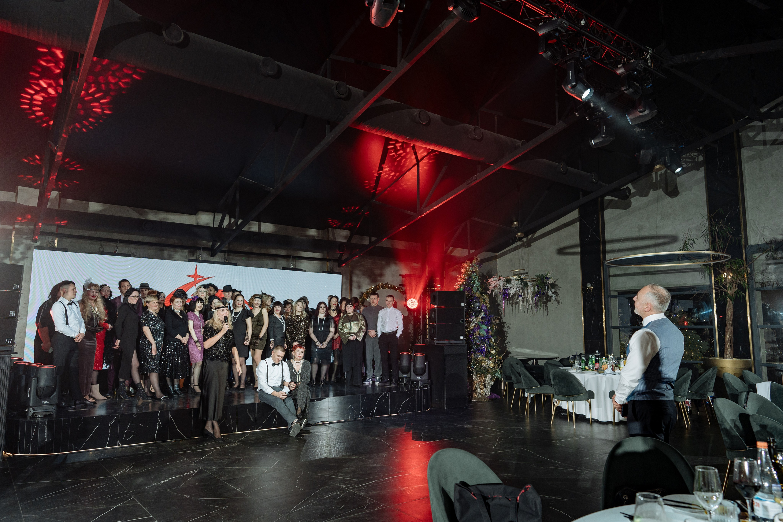 Альбион Тур