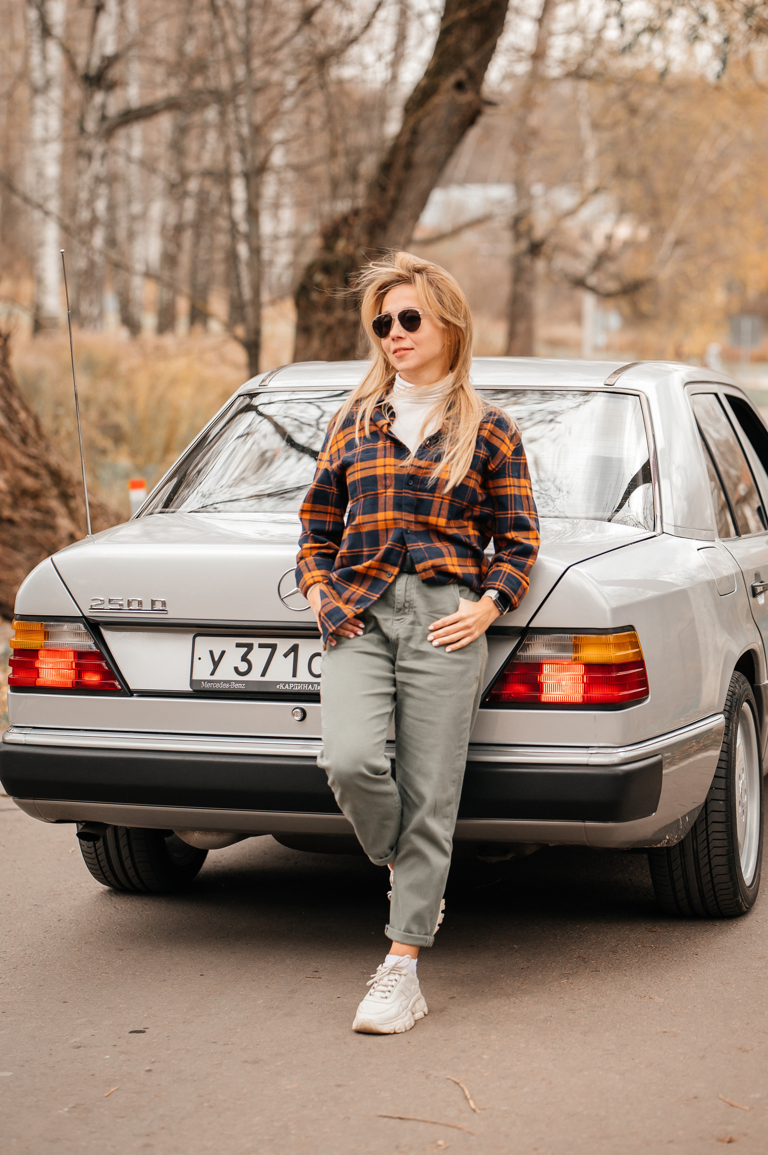 Осенняя прогулка и ретро авто. Семейный и детский фотограф в Туле