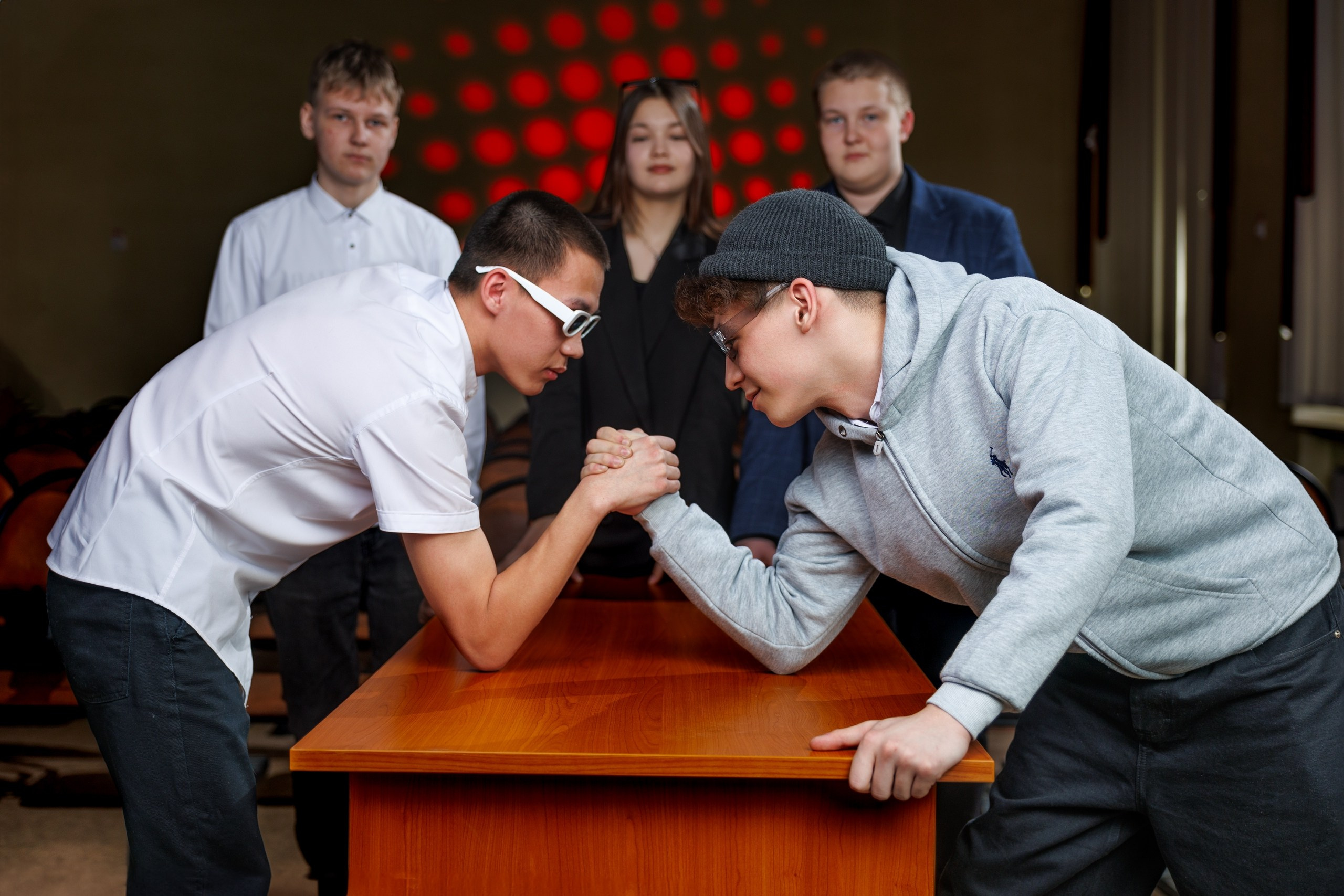 Старшие классы. Фотосессии в Тобольске, школьный фотограф, репортажная съемка