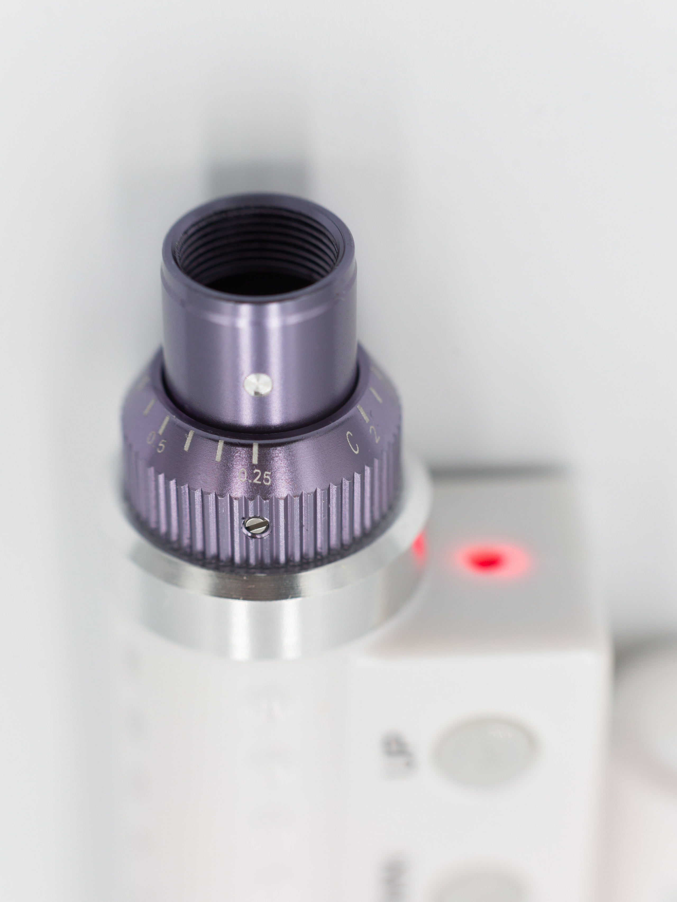 Аппараты DERMAPEN / Съемка для магазина «SPB COSMETIC». Семейный и портретный фотограф в Санкт-Петербурге Андрей Воробьев