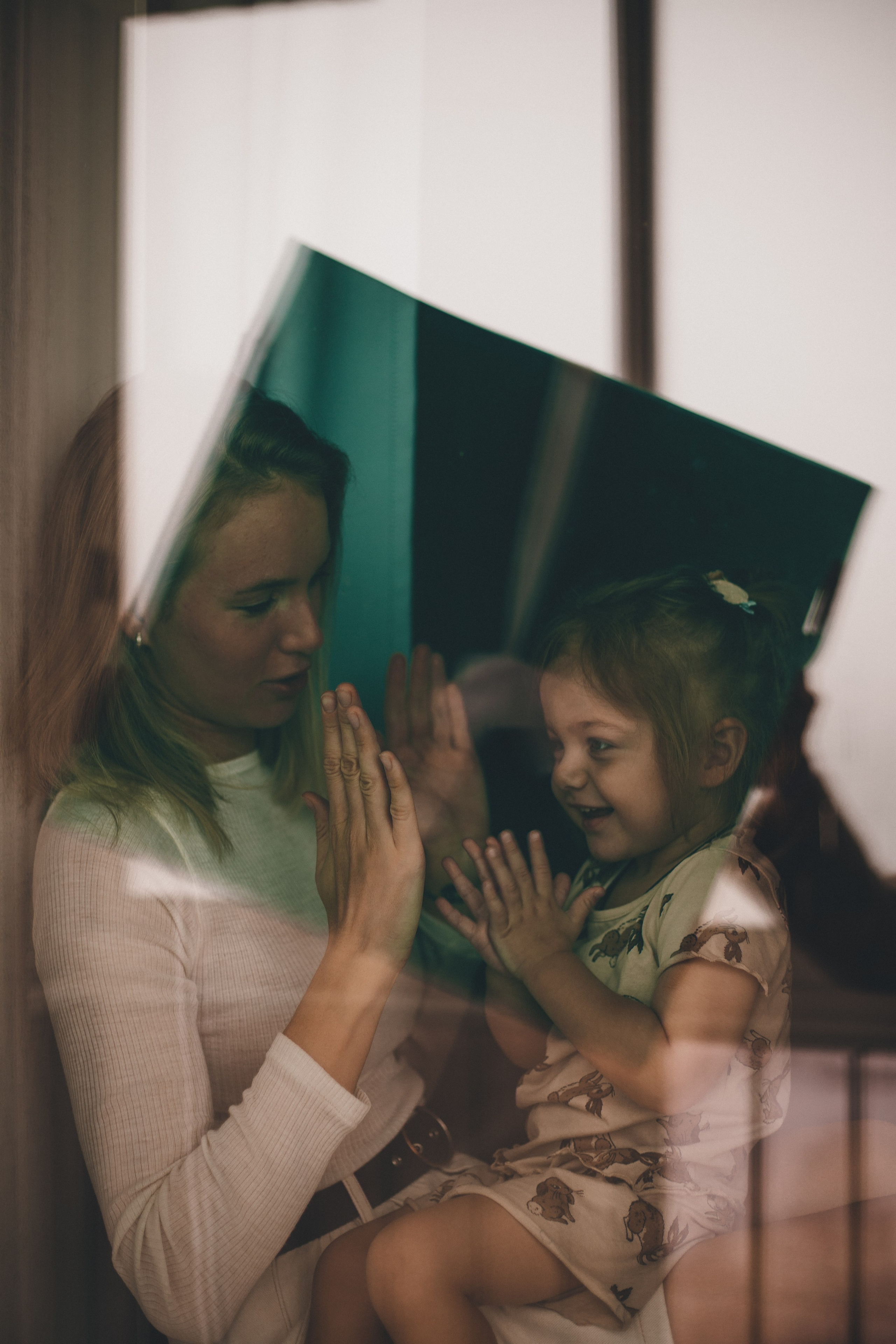 Домашняя фотосессия Мия и Яна. Семейный и женский фотограф Кемерово Мария Степ