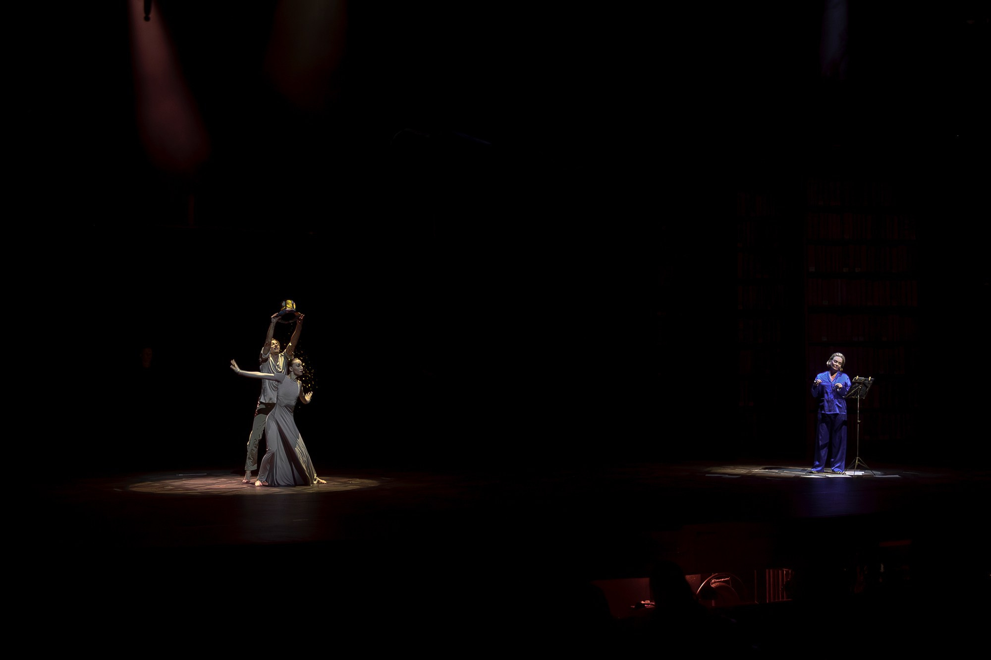 Репортажная съемка мероприятия «Ночь театров» в Московском театре оперетты. 2025. Фотограф Анна Мельникова | Москва