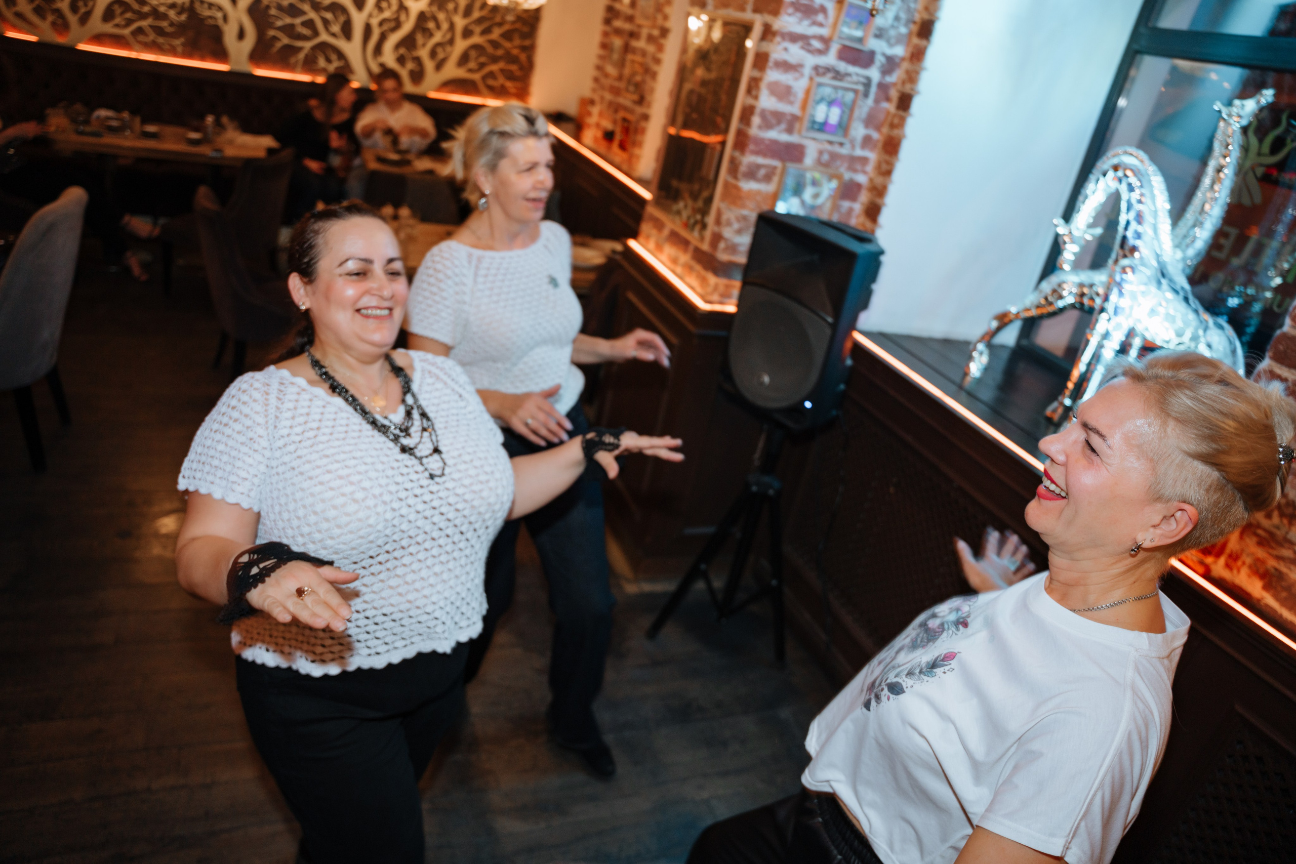 Вечеринка Андрэ, бачата, Джинотека. Портретный фотограф в Санкт-Петербурге Дмитриева Наталия