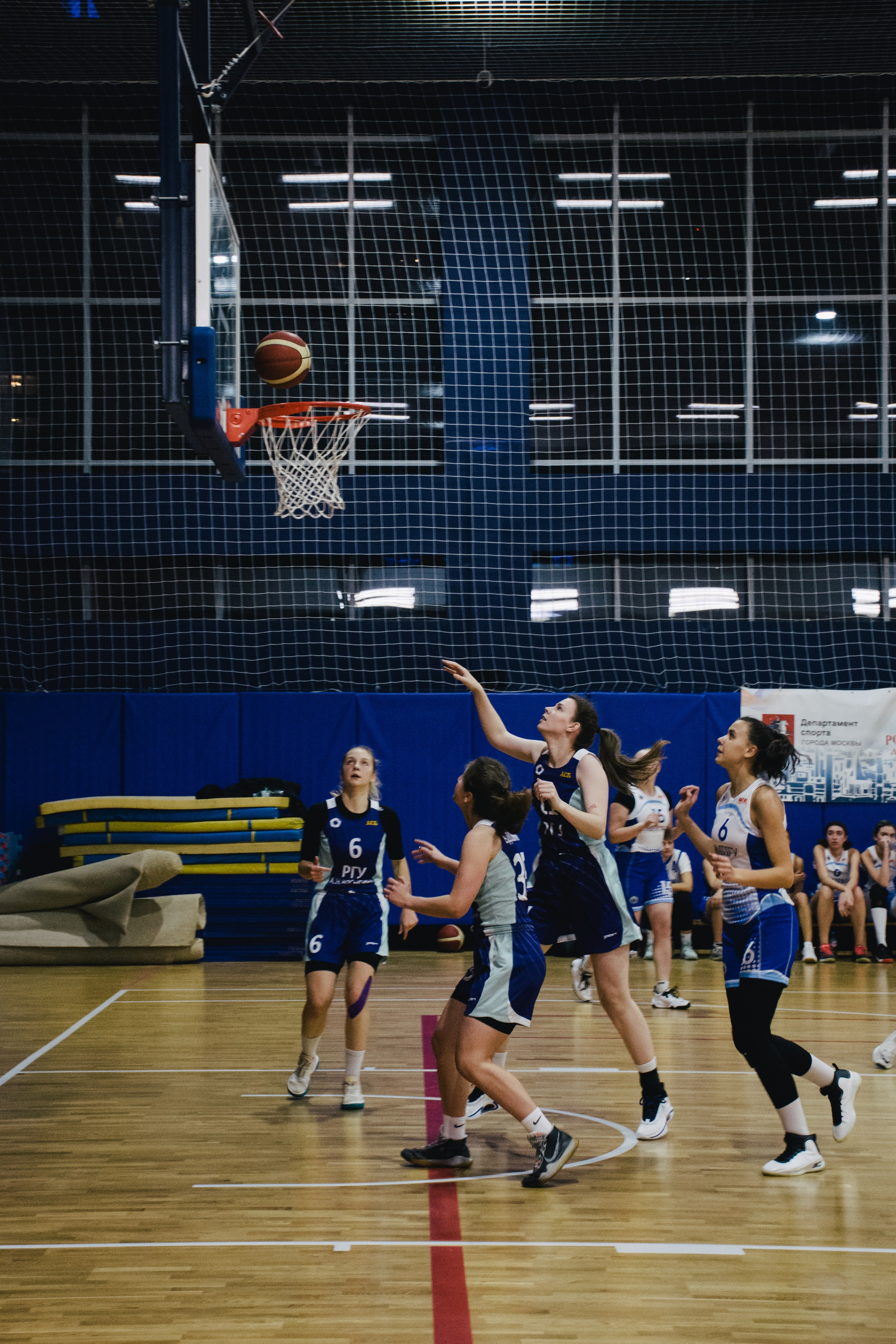 Баскетбол. Фотограф в Москве. Индивидуальные и парные съёмки, мероприятия, промо-съёмки для артистов