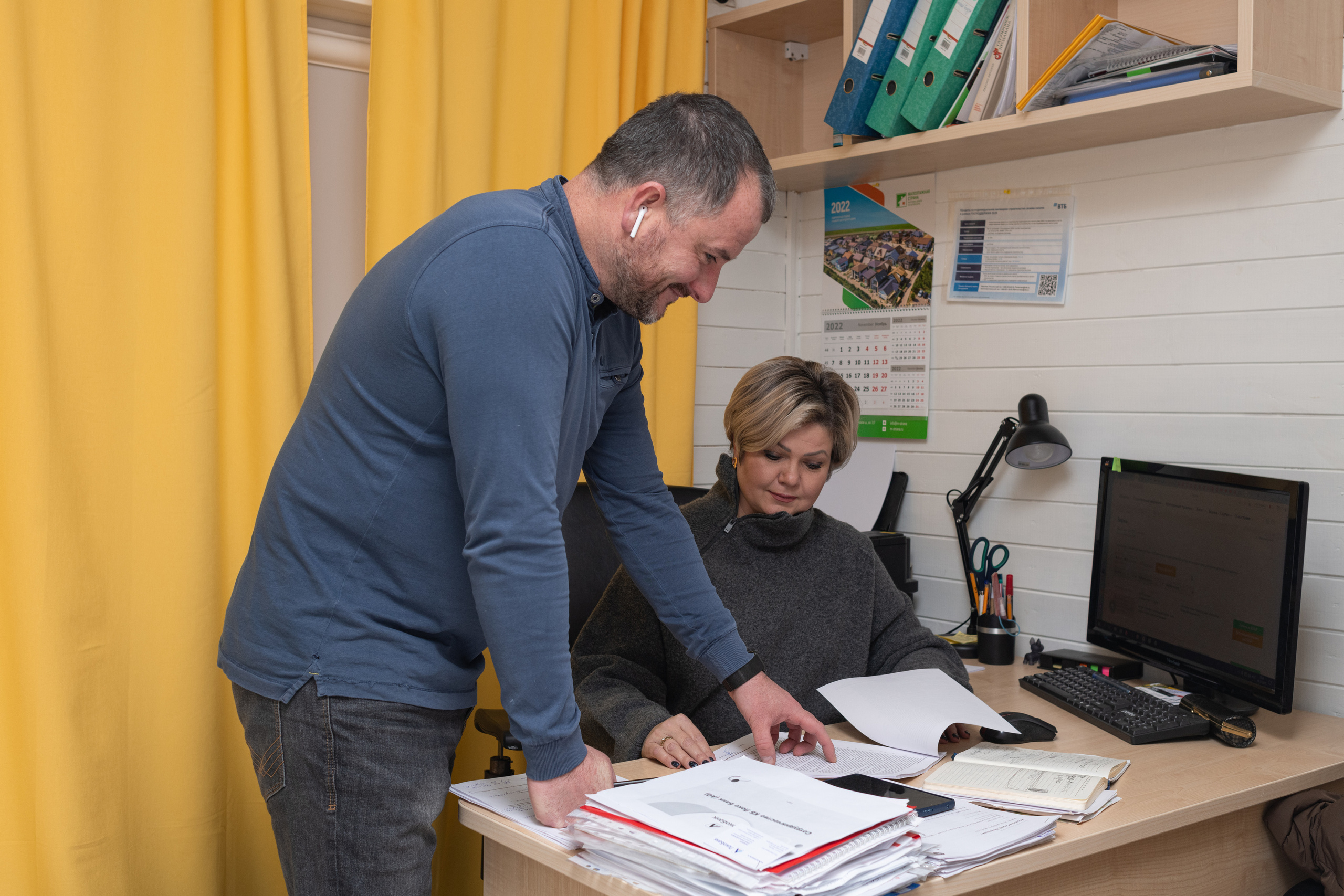 Фотосъёмка сотрудников, деловой женский и мужской портрет. Фотограф в Москве и области Синенкова Екатерина