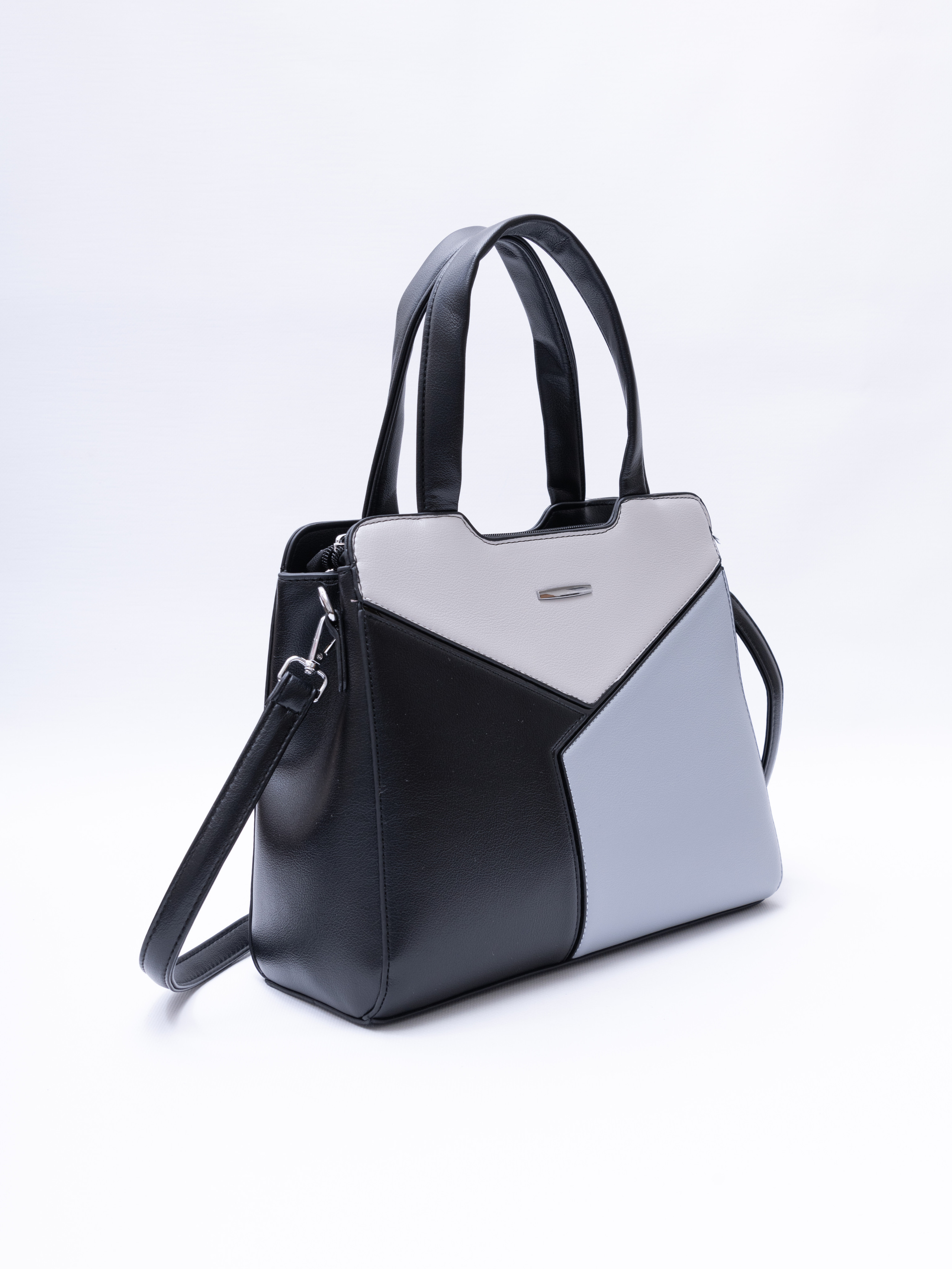 Фотосъемка рюкзаков, сумок, косметичек, ремней. Фотограф в Москве и области Синенкова Екатерина