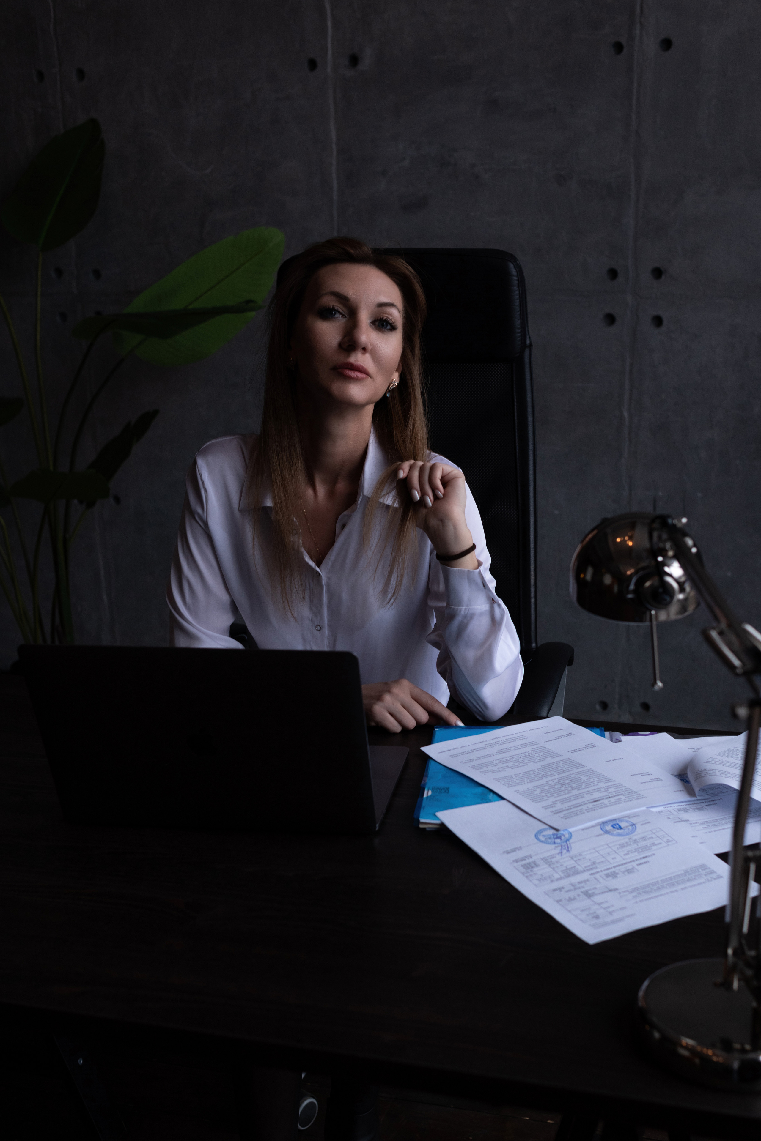 Фотосъёмка сотрудников, деловой женский и мужской портрет. Фотограф в Москве и области Синенкова Екатерина