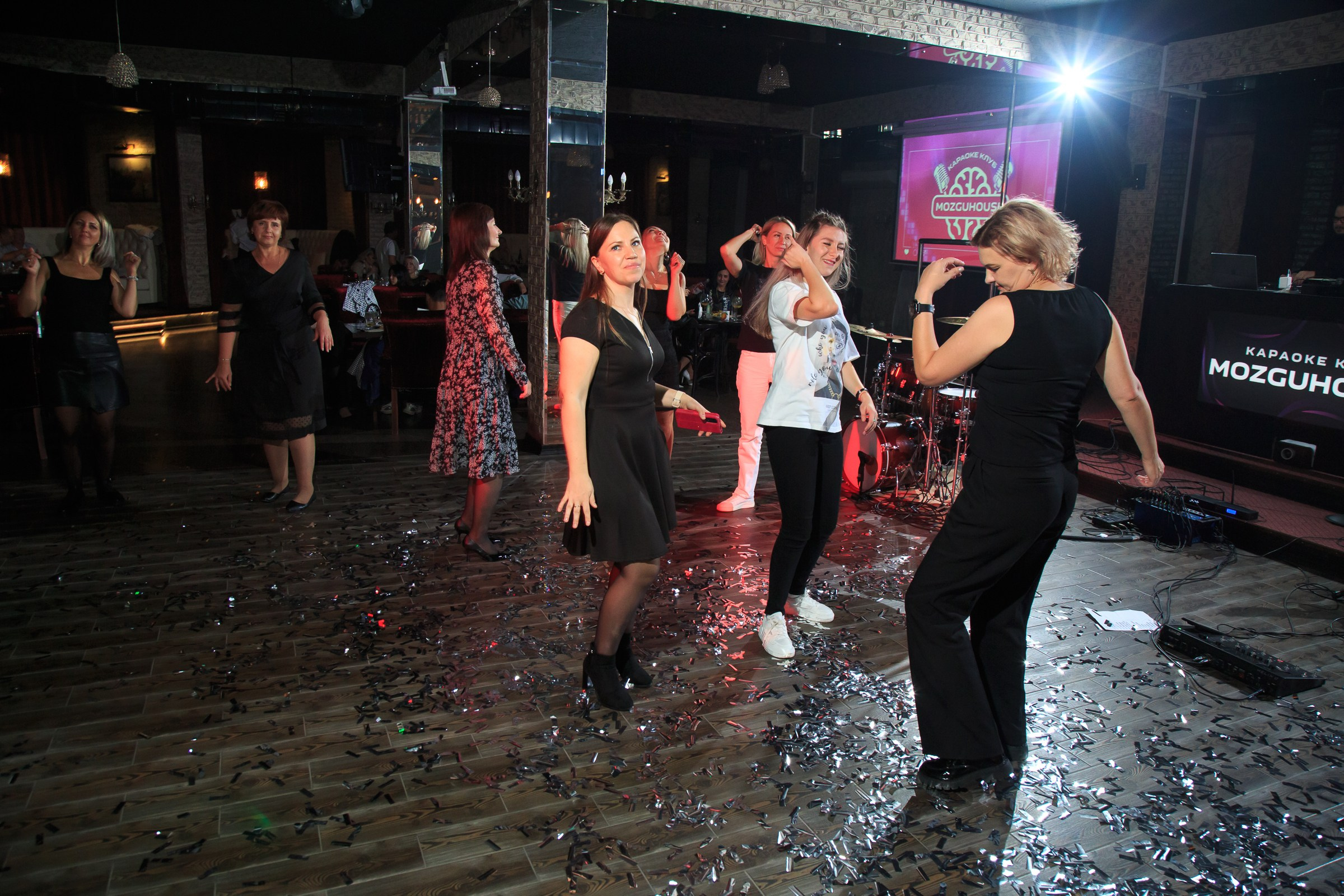 Открытие караоке клуба Mozguhose. Репортажный и свадебный фотограф Пятигорск и КМВ