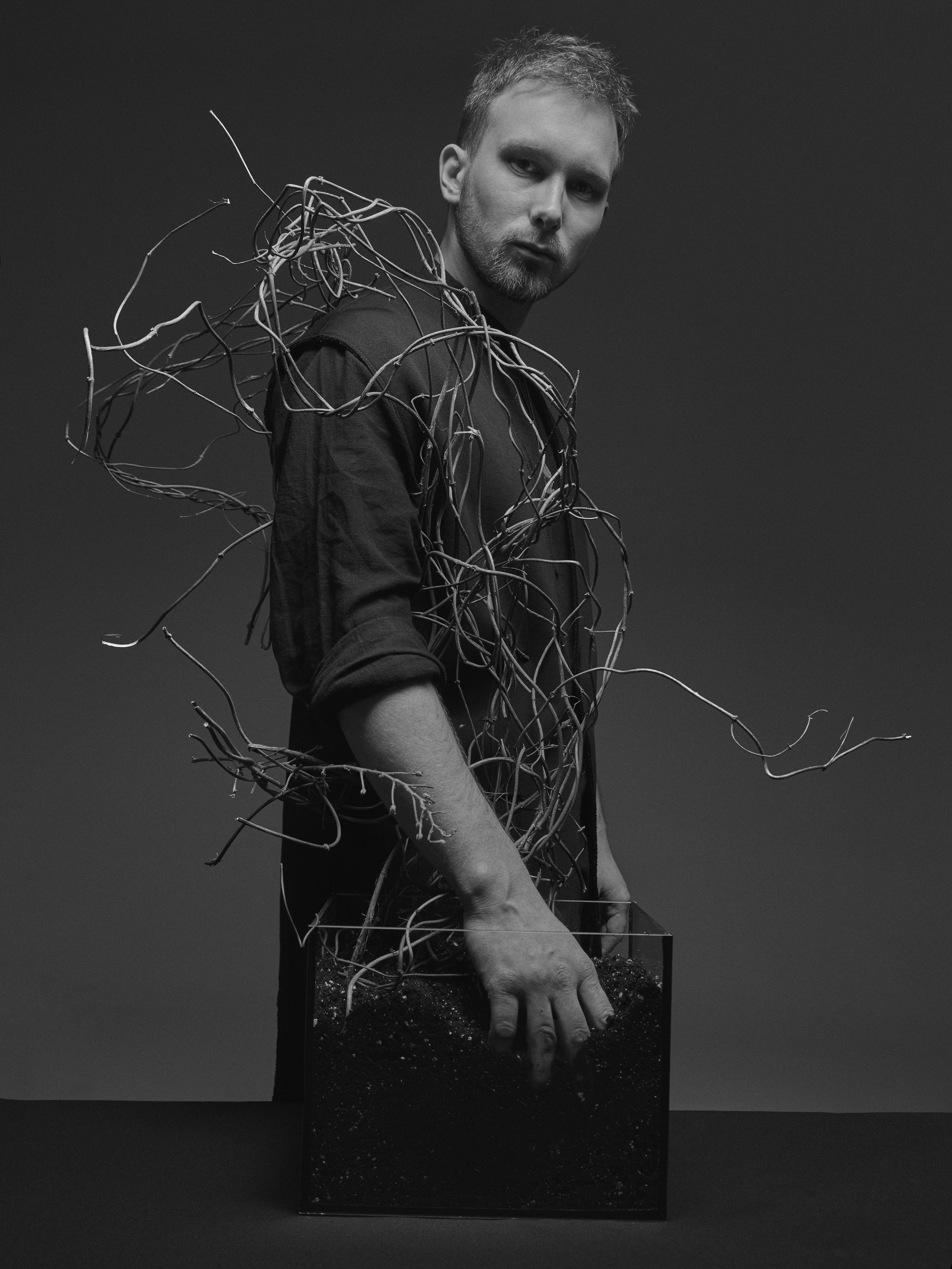 Даня Пирогов. Февраль'25. Журнал Собака.ru. Профессиональный фотограф Федотова Арина