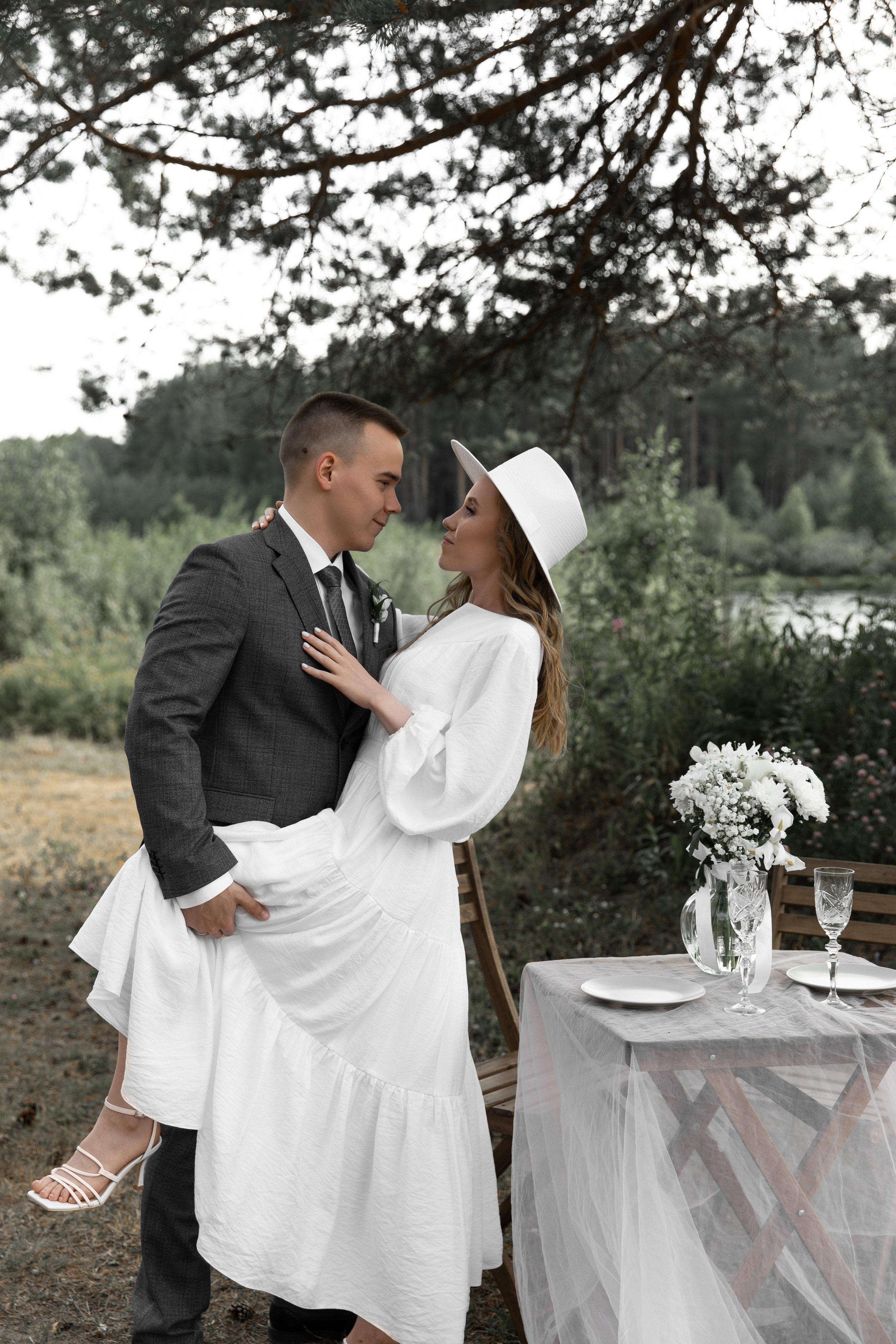 Свадьба в парке Еляты Сыктывкар. Свадебный и портретный фотограф в Сыктывкаре и в Москве Новосельцева Алена