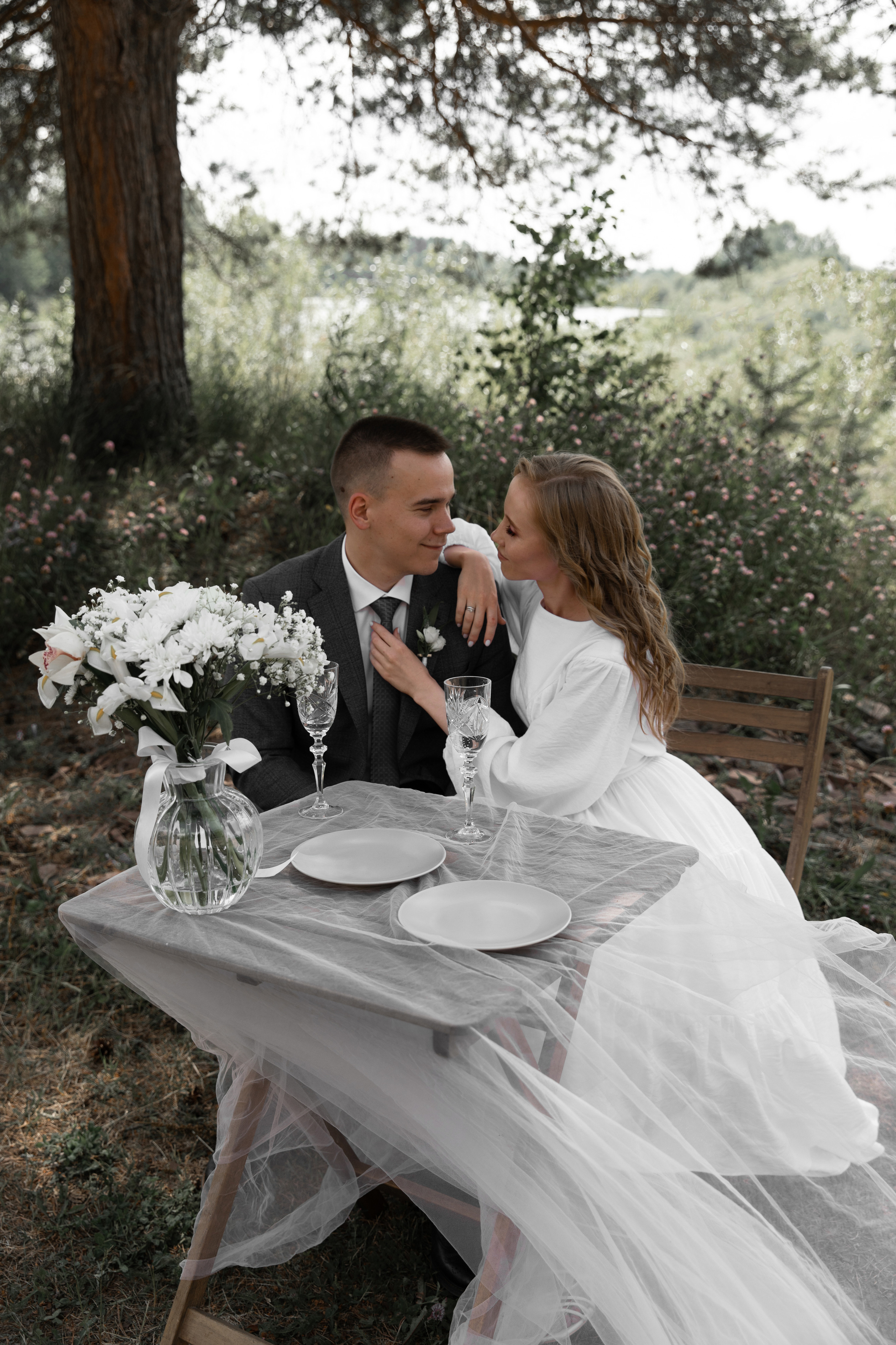 Свадьба в парке Еляты Сыктывкар. Свадебный и портретный фотограф в Сыктывкаре и в Москве Новосельцева Алена