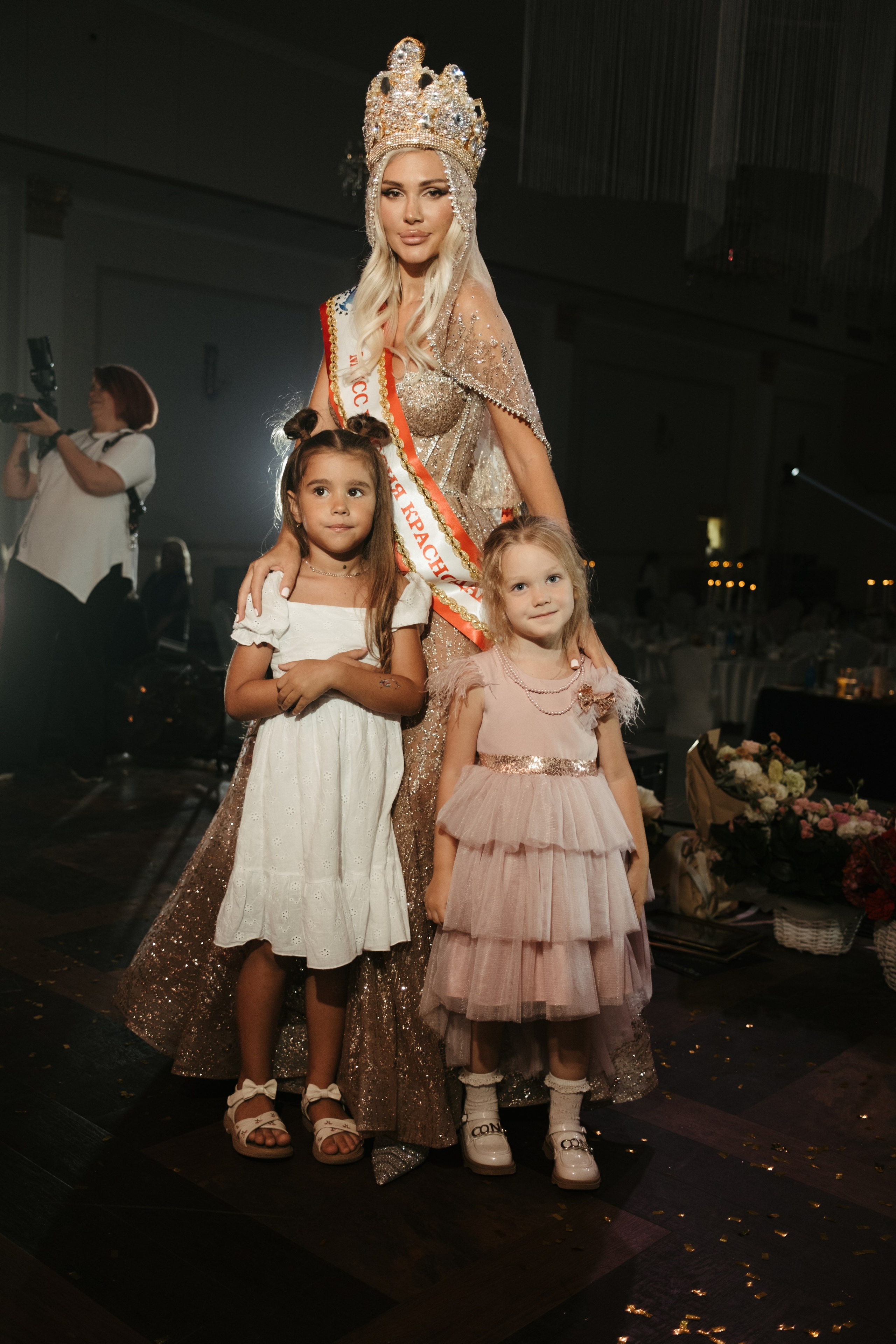 Мисс и Миссис Россия Земли Краснодар 2025 программа. Свадебный и репортажной фотограф Денис Ожигин в Краснодаре и Краснодарском крае