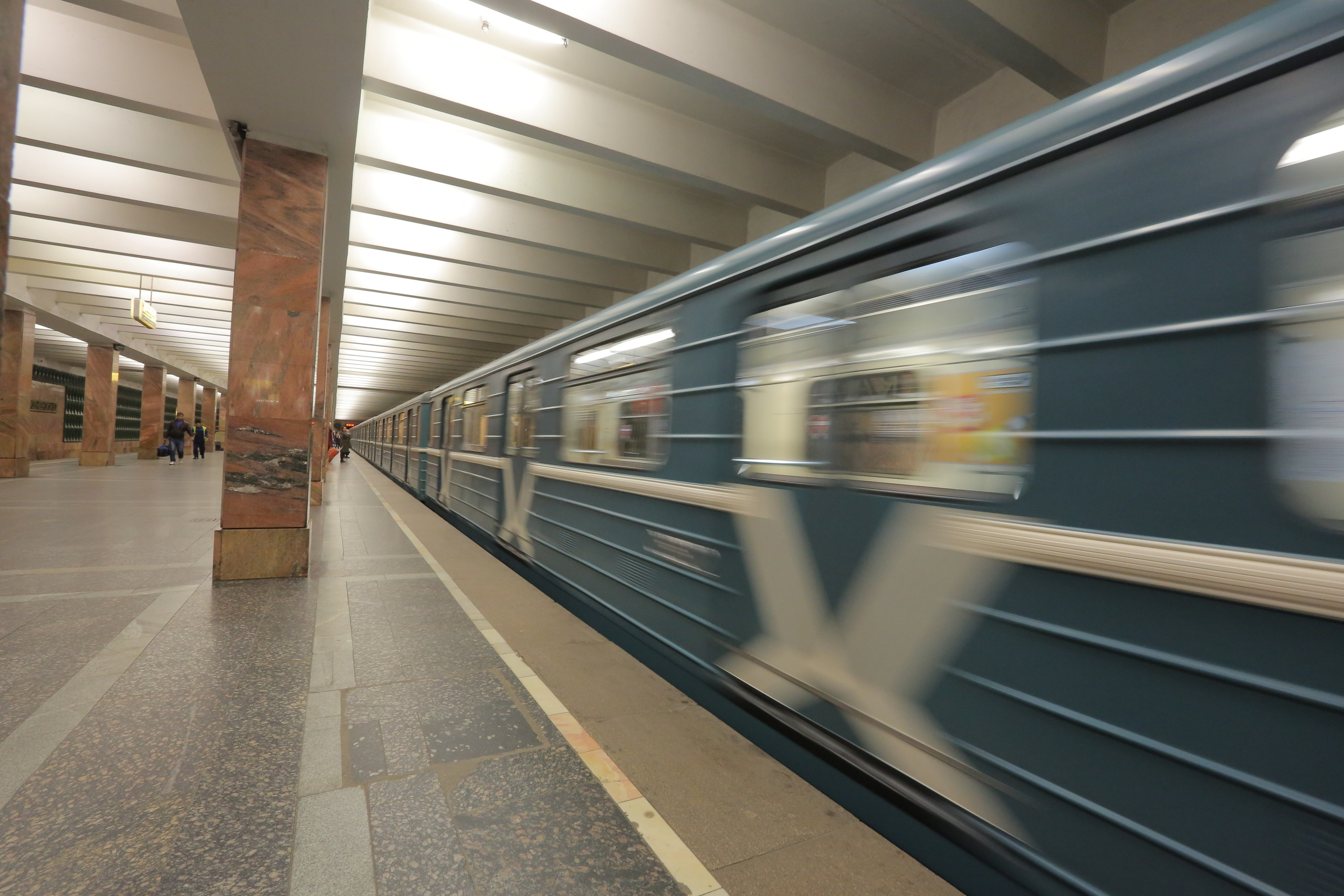 Фото метро в Москве. Студия Максима Белослюдцева
