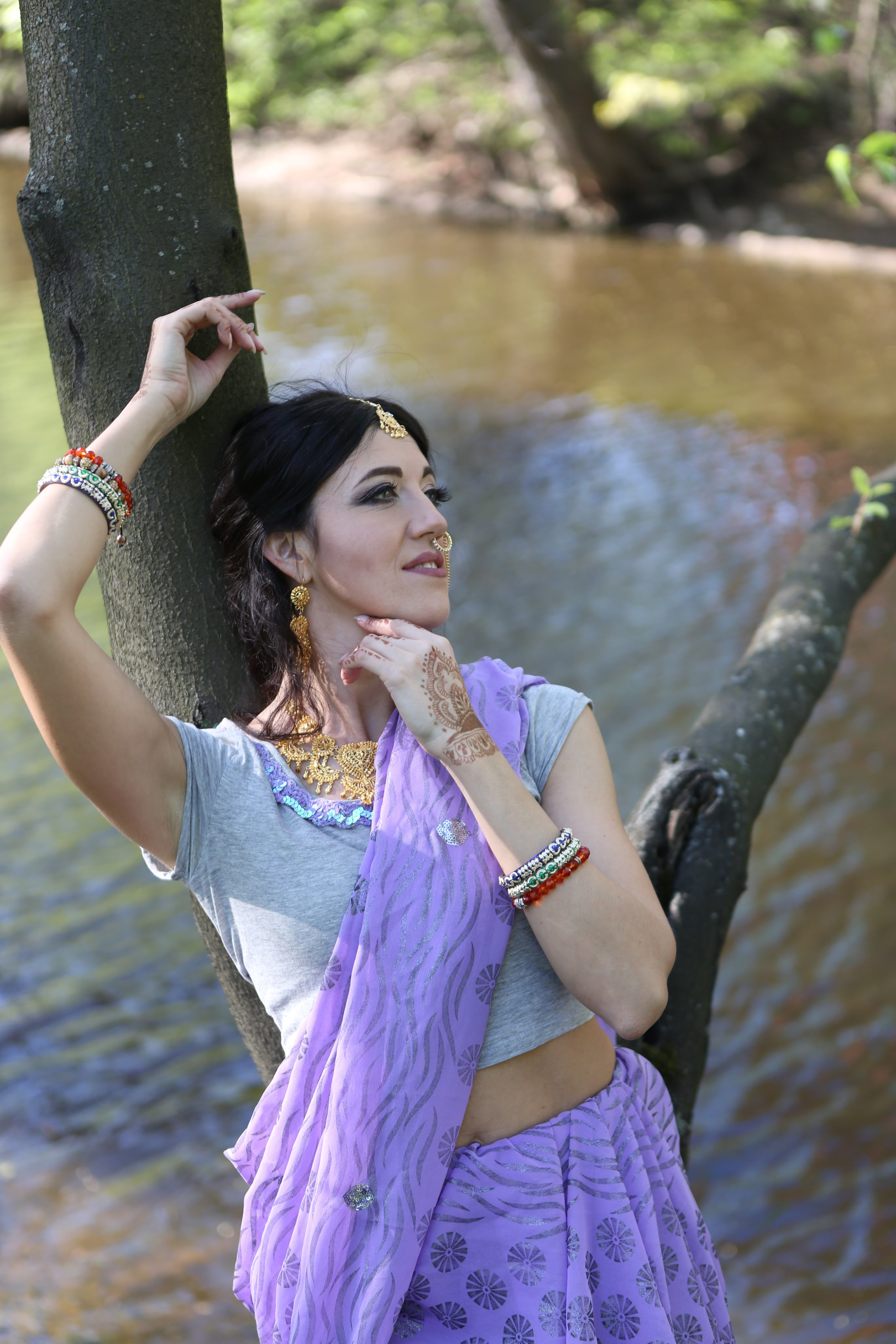 Прогулка в сари. Фотограф в Санкт-Петербурге. Индивидуальная съемка и фотопрогулки