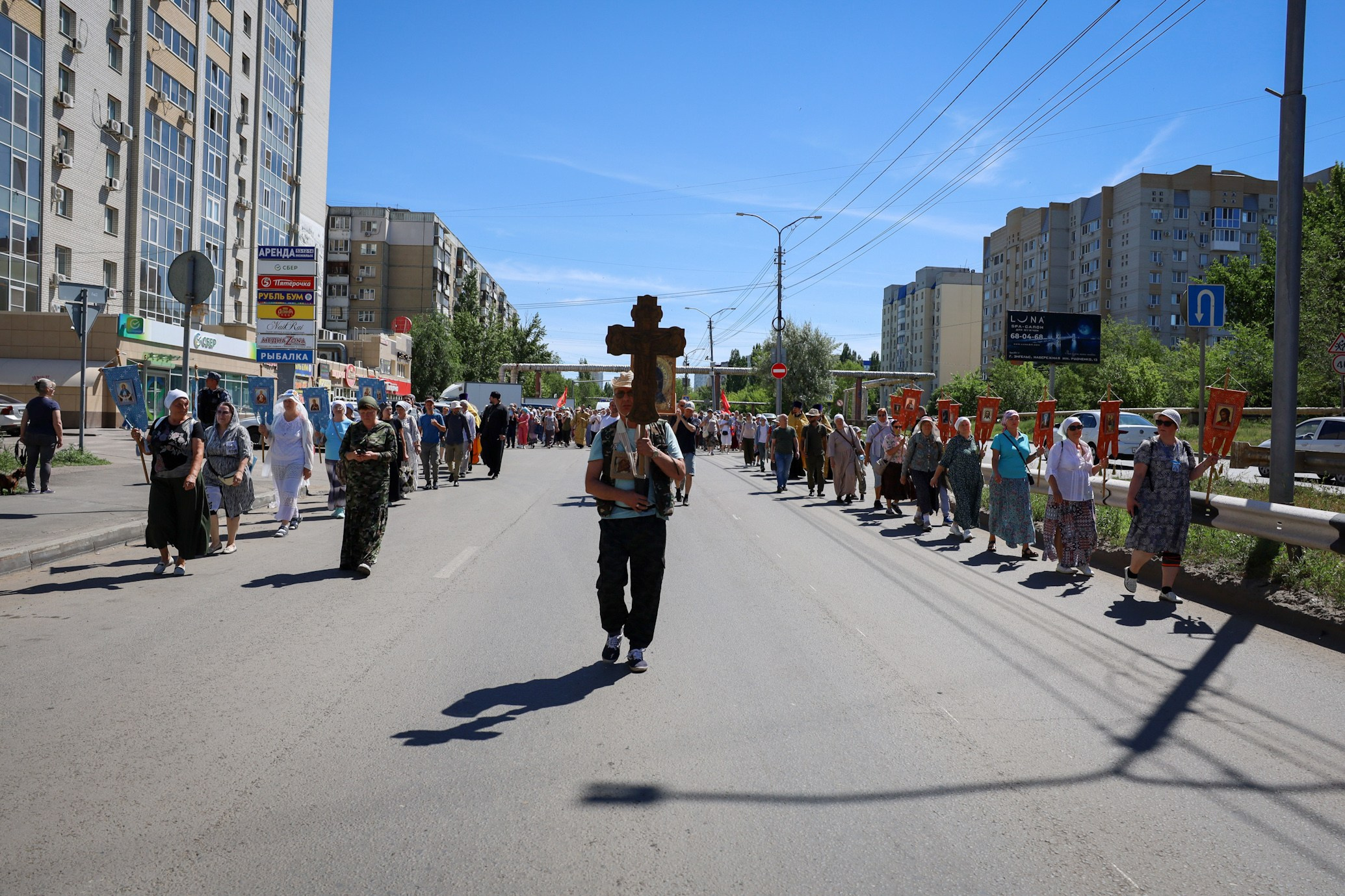 Многодневный крестный ход в Вавилов Дол. Саратовское Северо-Западное благочиние