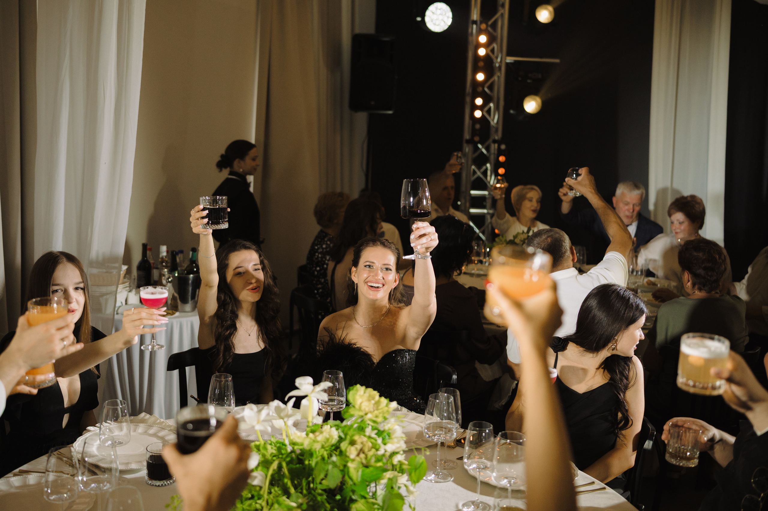 Свадебная фотосъемка в «Двор Стайки»